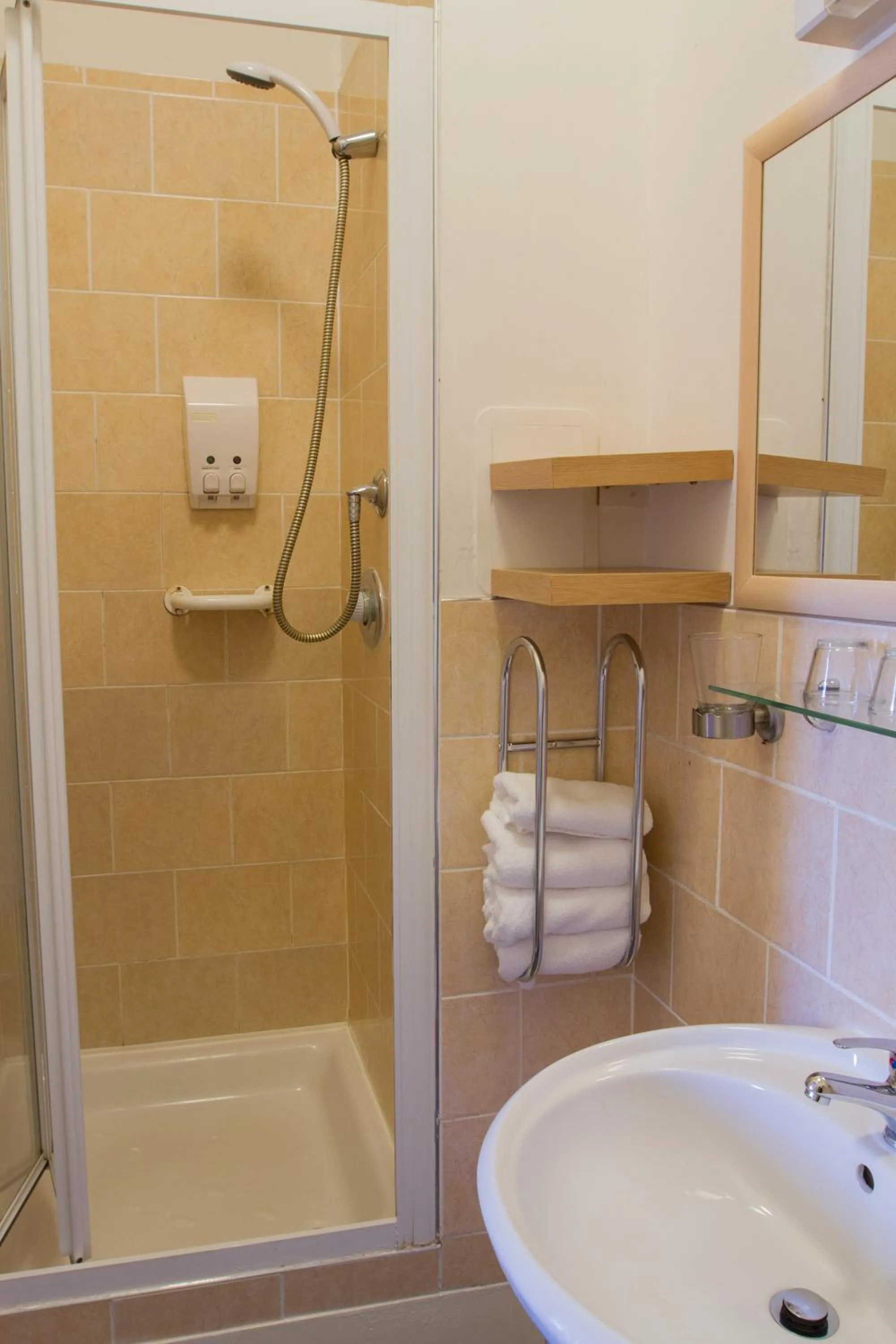 Executive Double Room - Non-Smoking in Thistle Hotel