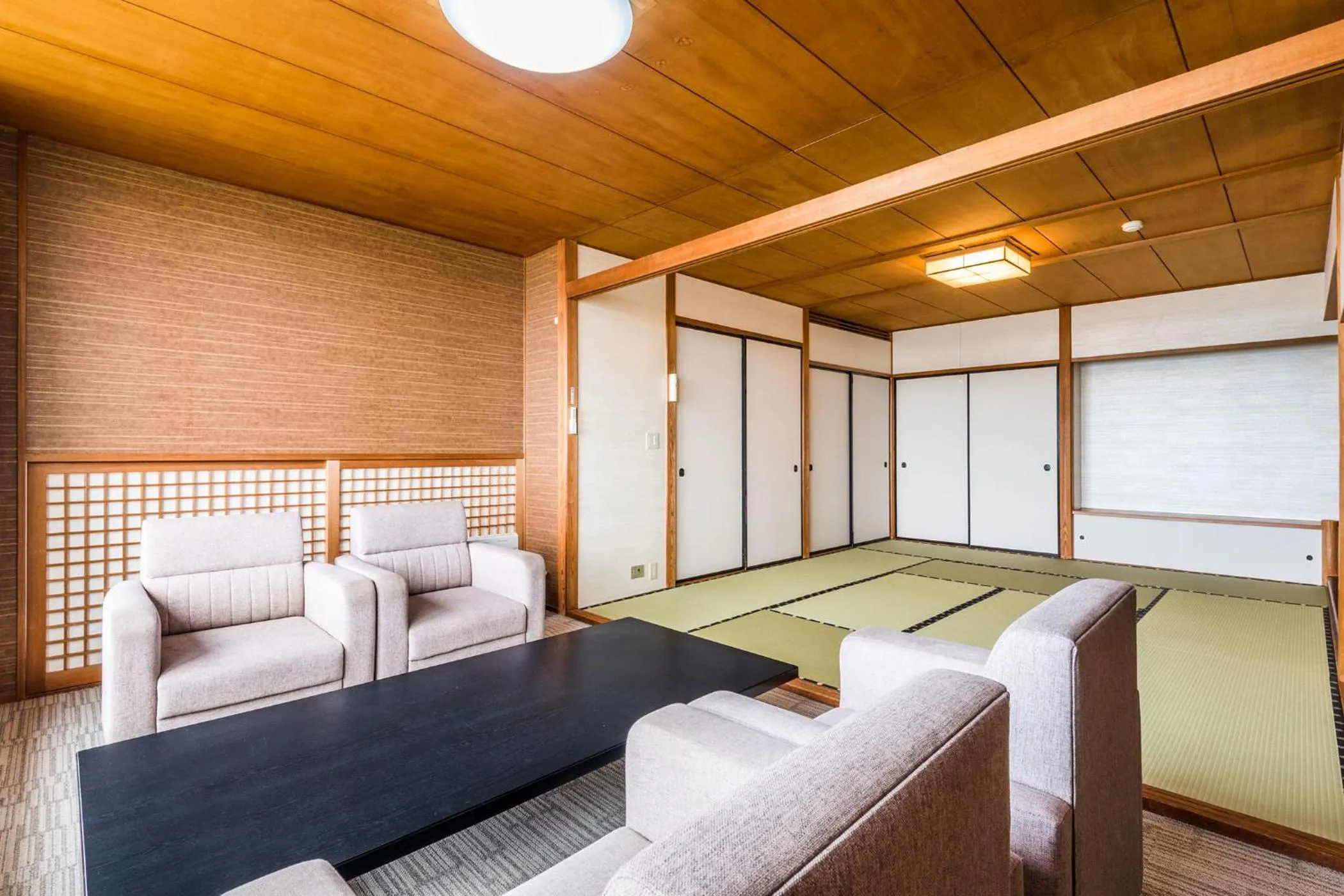 Suite Japanese-Style-Room - Non-Smoking - Shared Bathroom in Ooedo Onsen Monogatari Nagayama