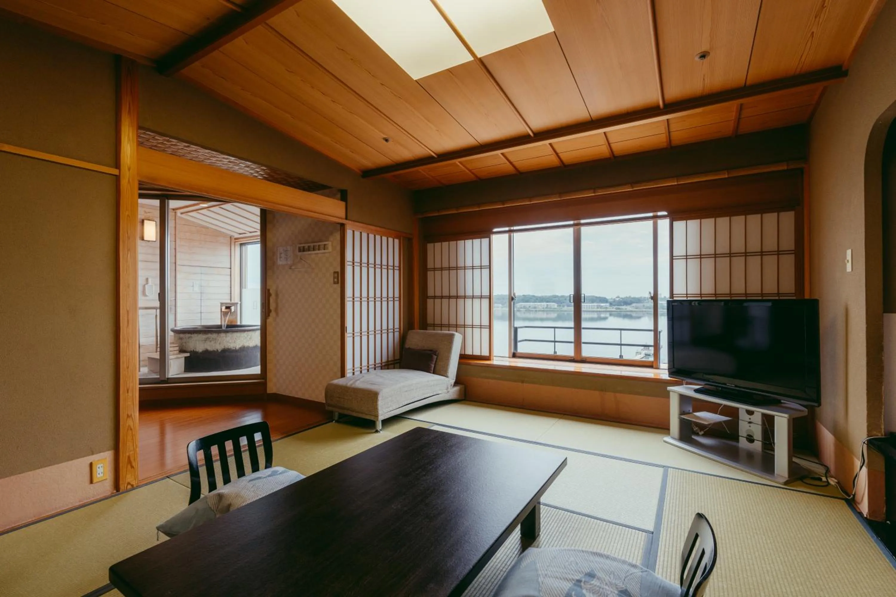 Family Suite in Tokigasane