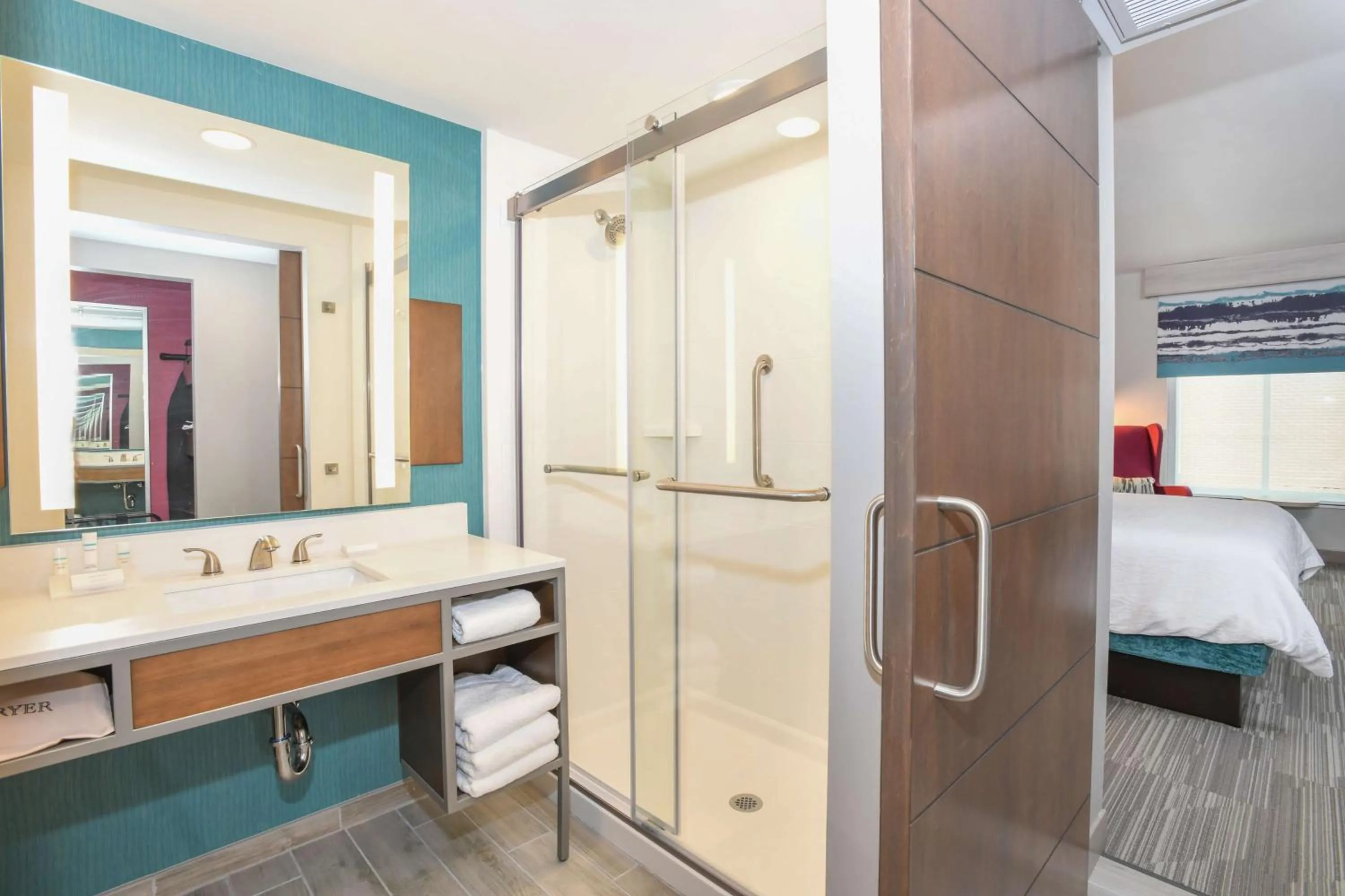 King Room in Hilton Garden Inn Cincinnati Midtown