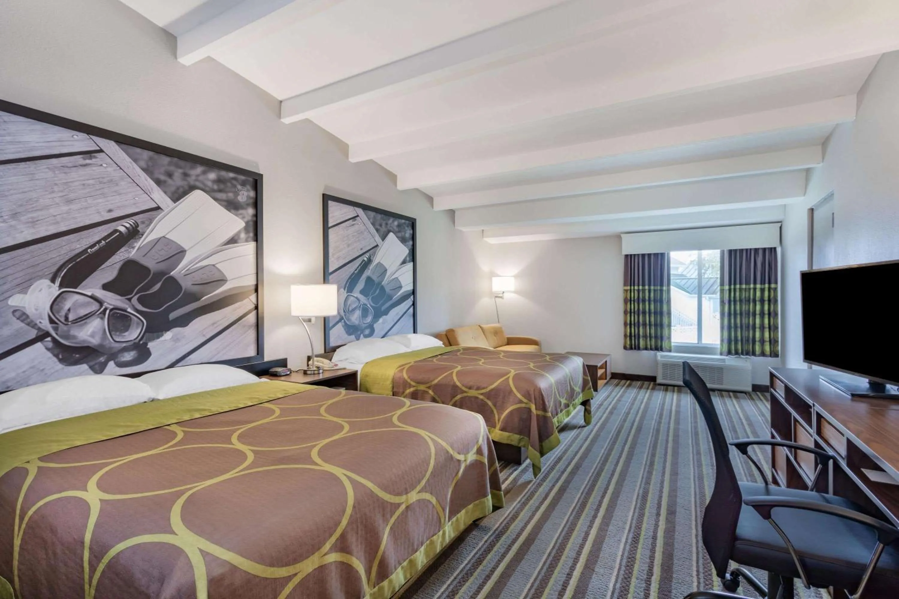 Deluxe Queen Room with Two Queen Beds - Non-Smoking in Super 8 by Wyndham Melbourne