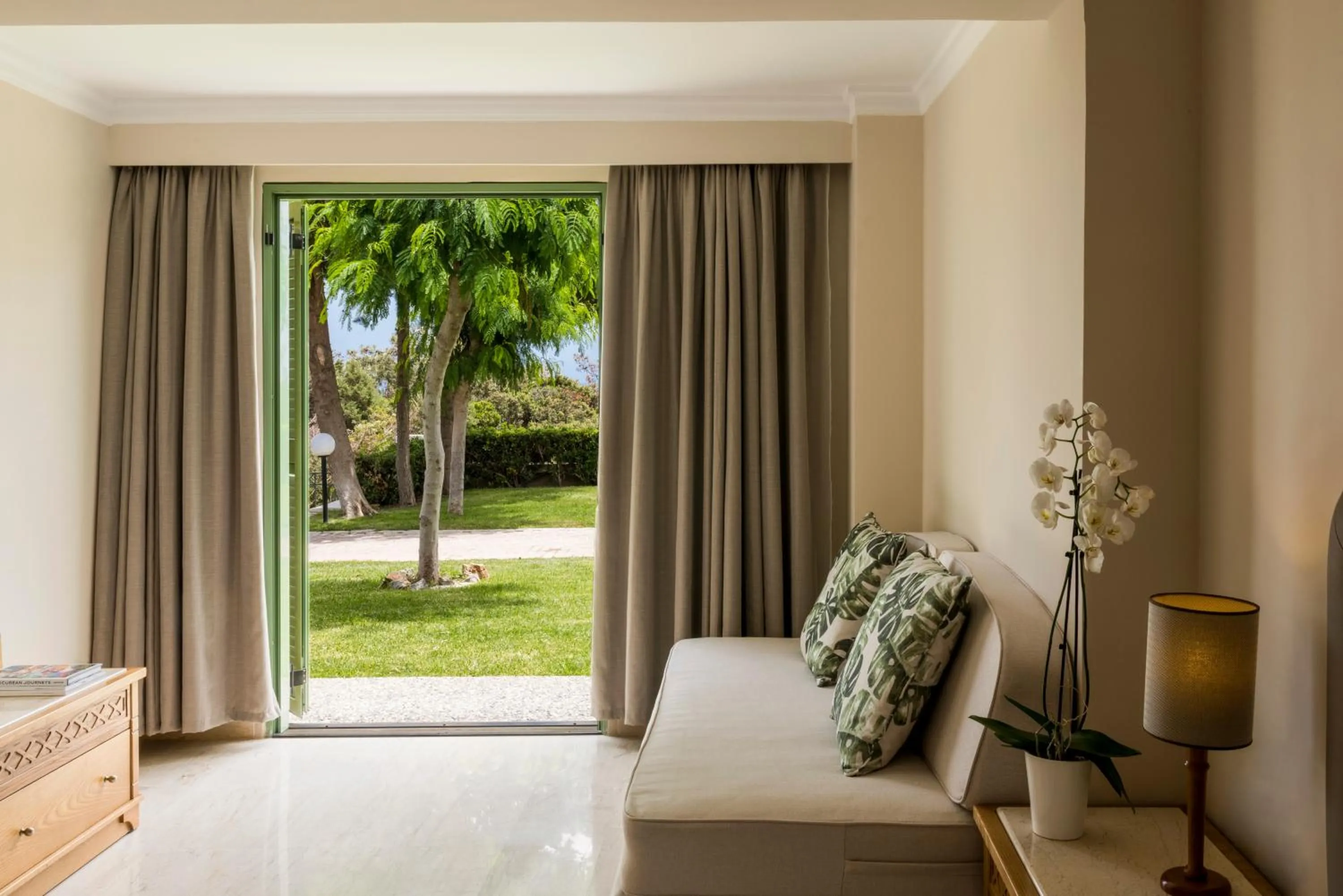 Bungalow Garden view in Mitsis Rodos Maris