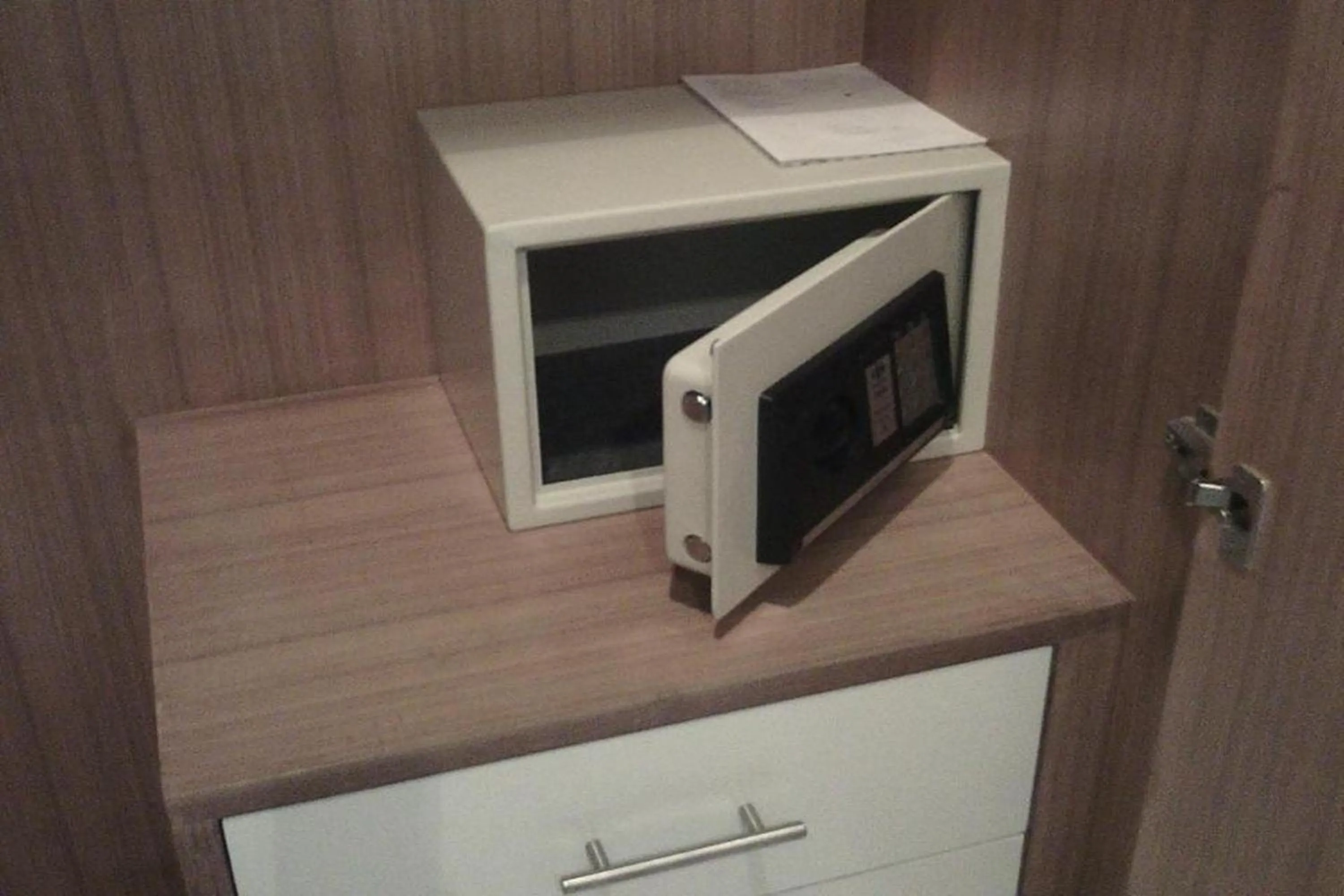 Superior Double Room - single occupancy in The Icon Place 1 @ Central Pattaya