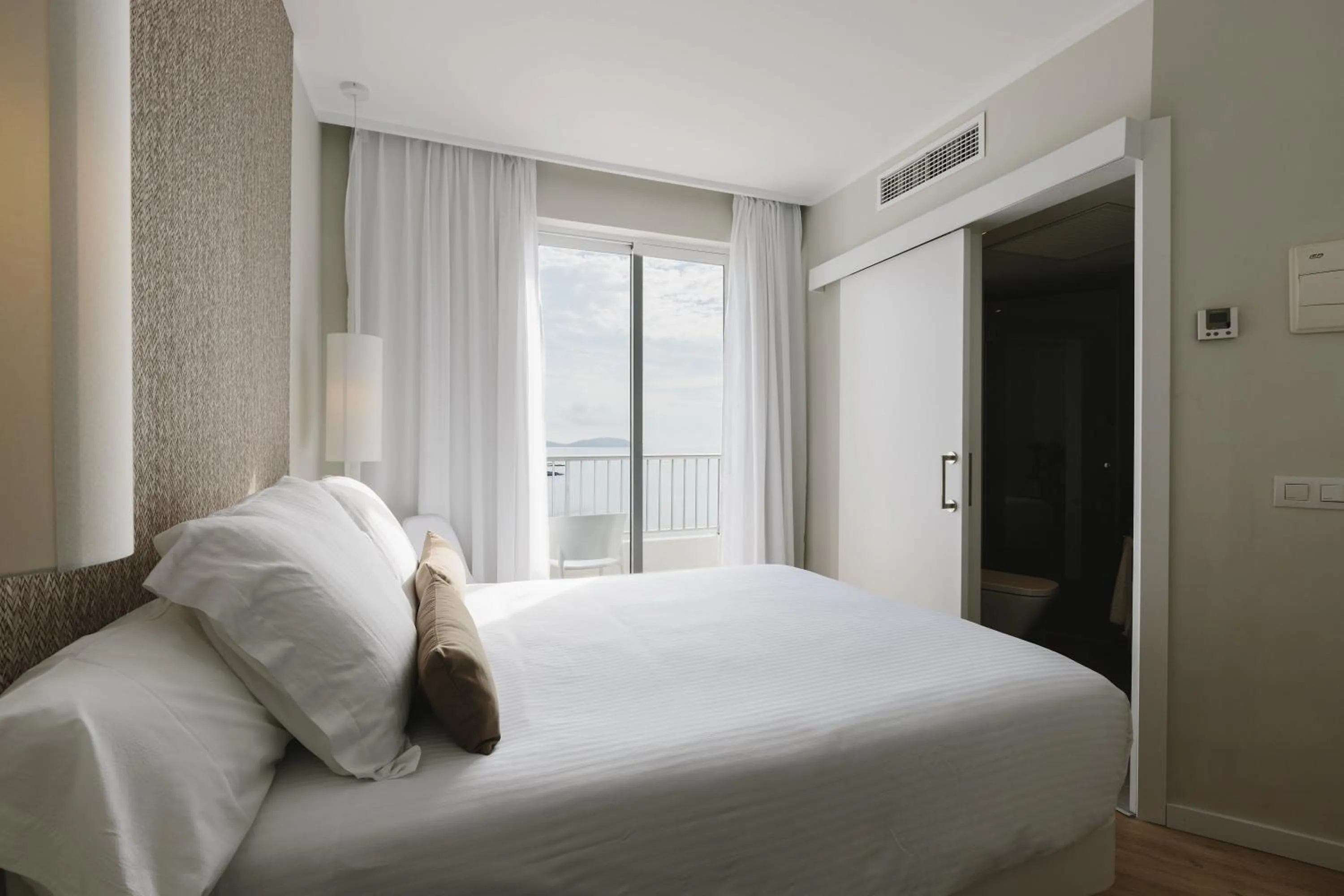 Double Frontal Sea View in AluaSoul Ibiza - Adults only