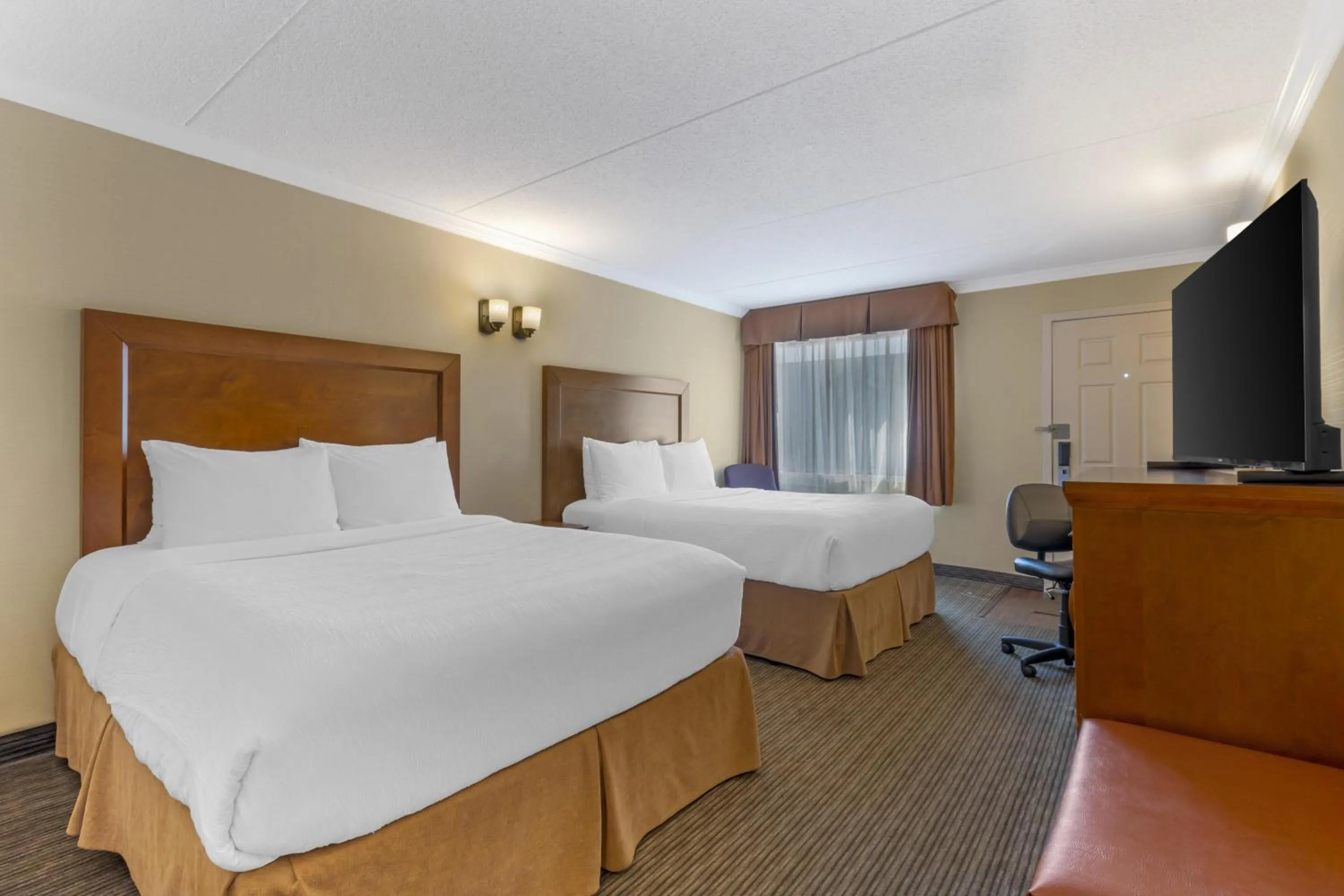 Queen Room with Two Queen Beds- Ground Floor in Best Western Plus Dryden Hotel and Conference Centre