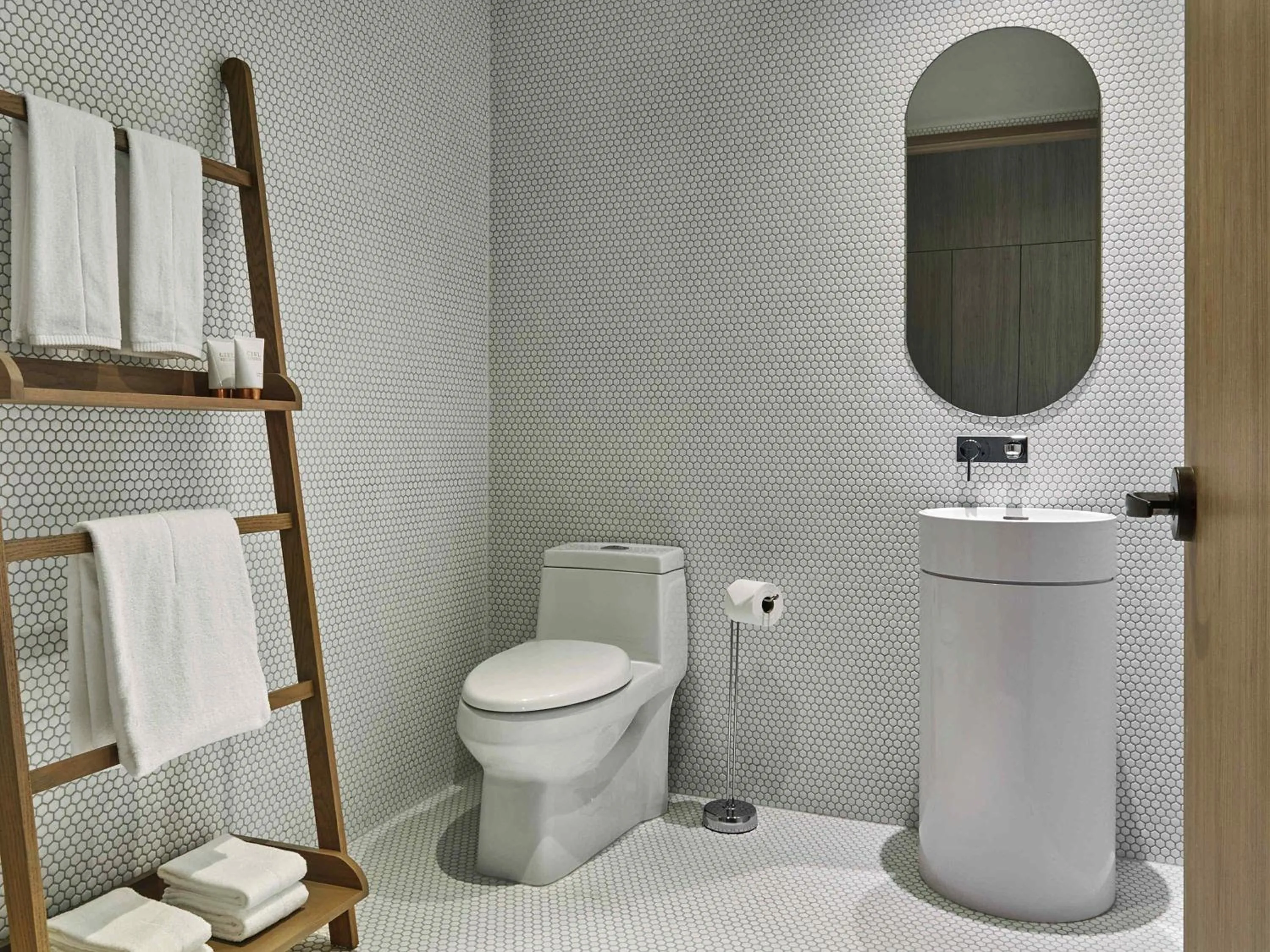 Lux King ADA in SLS LUX Brickell