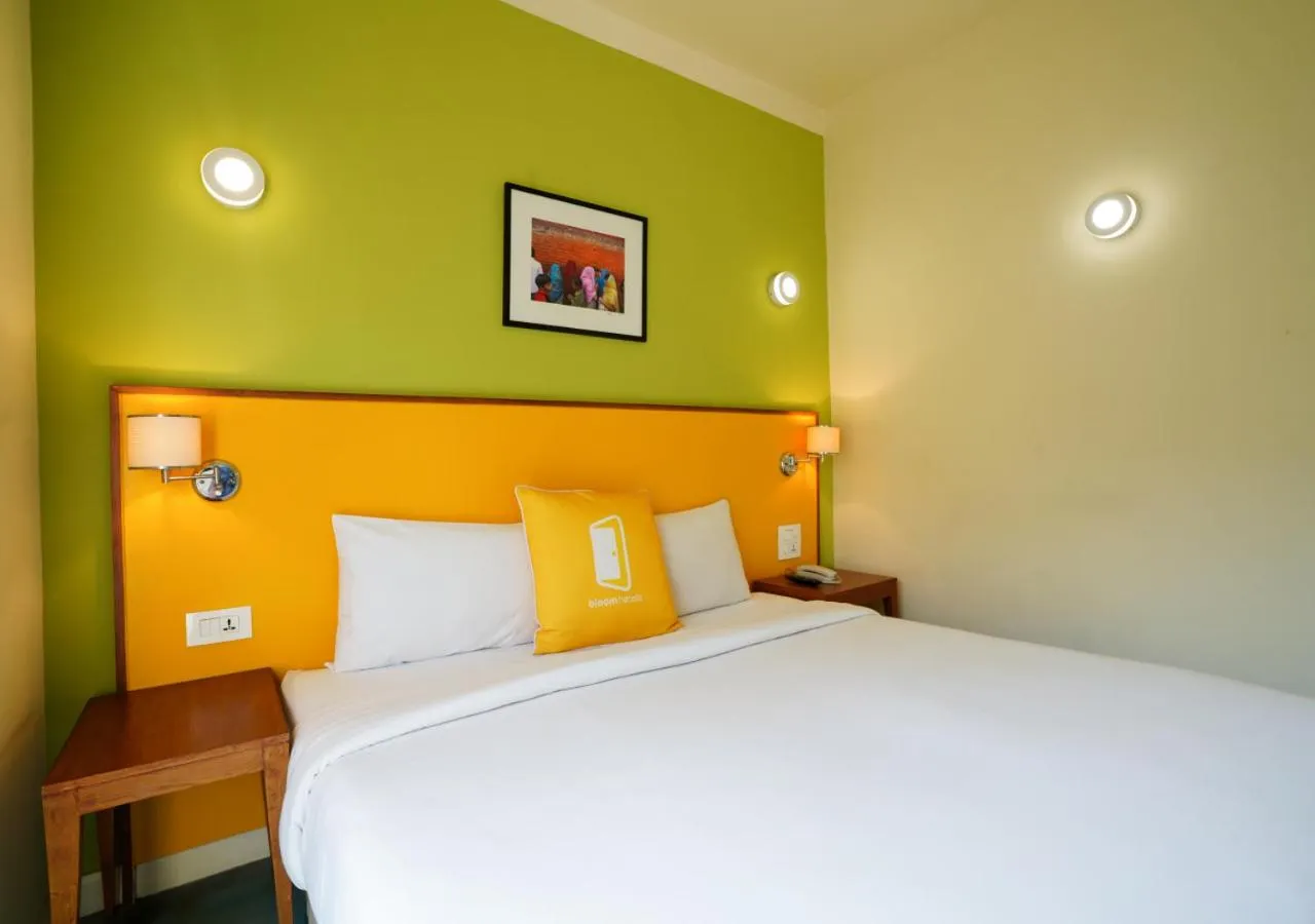 Superior Double Room - single occupancy in Bloom Boutique l Signature Towers