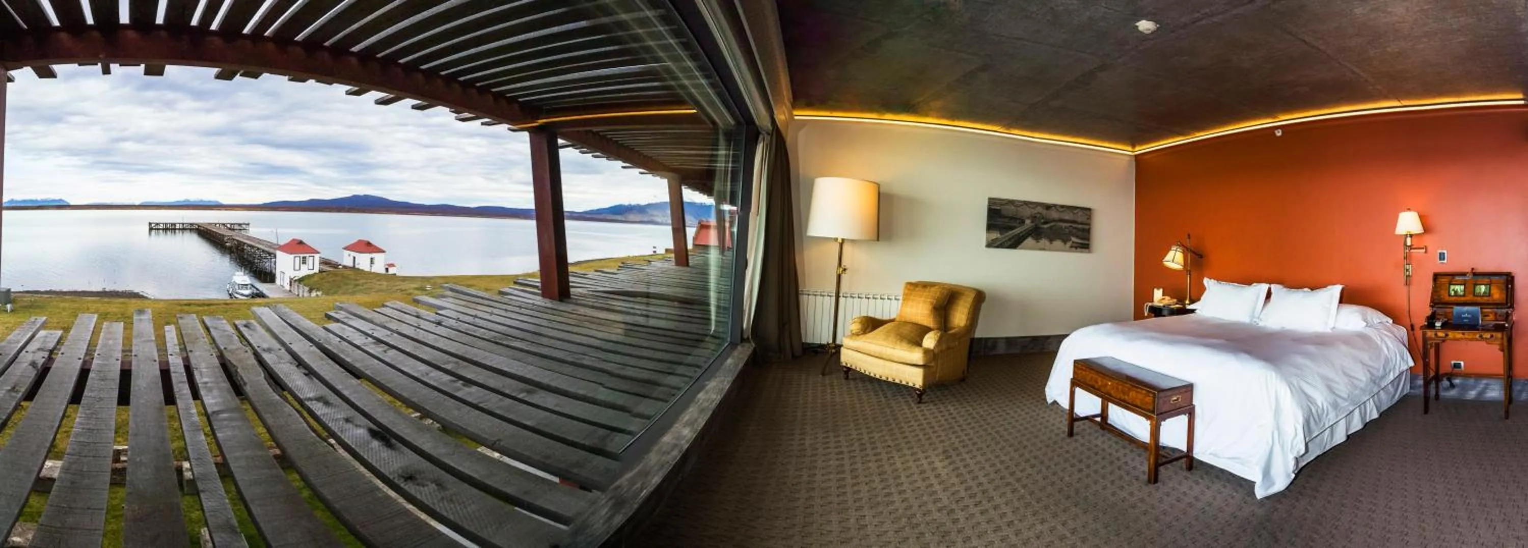 Standard King Room - single occupancy in The Singular Patagonia Hotel