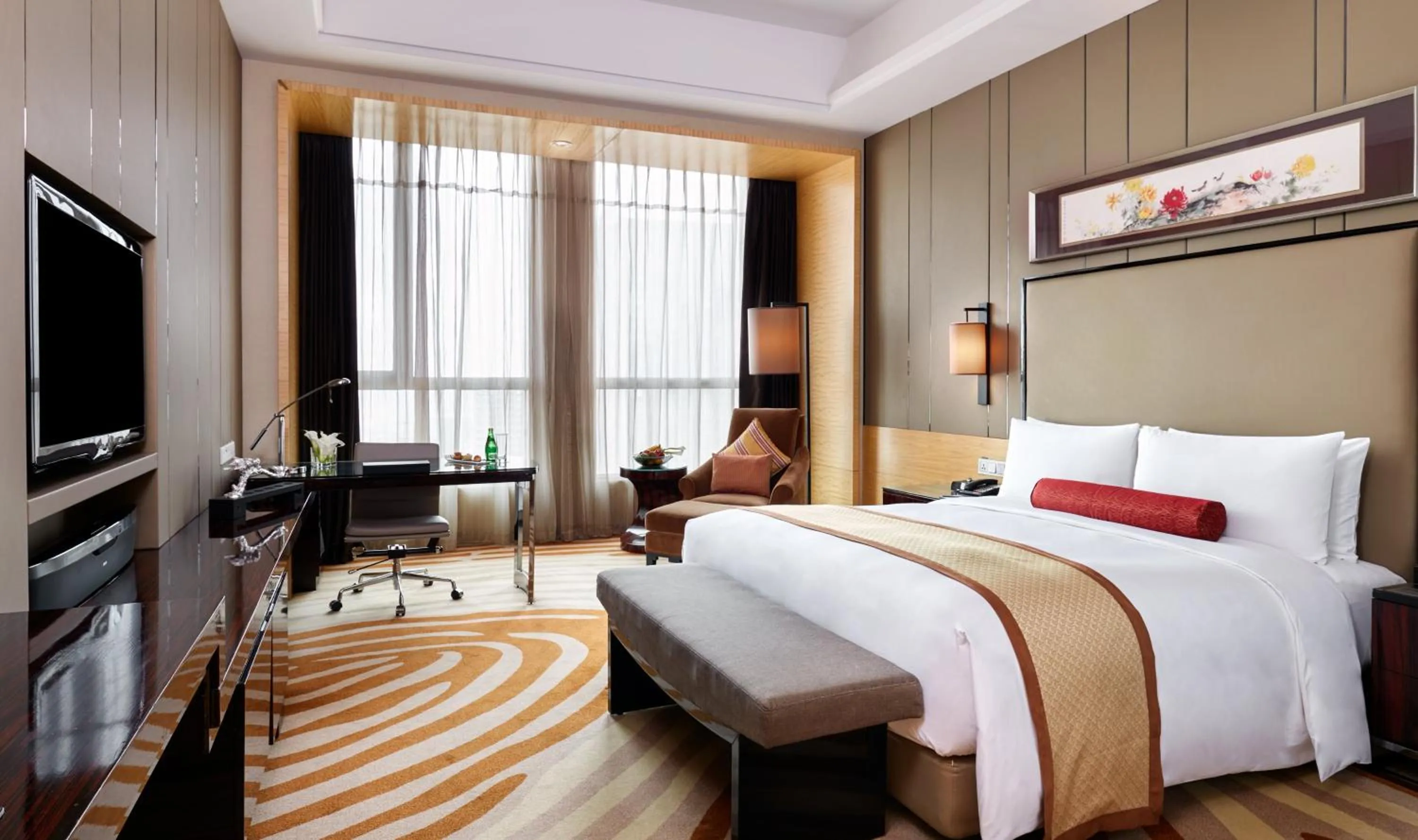 Classic King Room with Lounge Access and View in InterContinental Tangshan by IHG