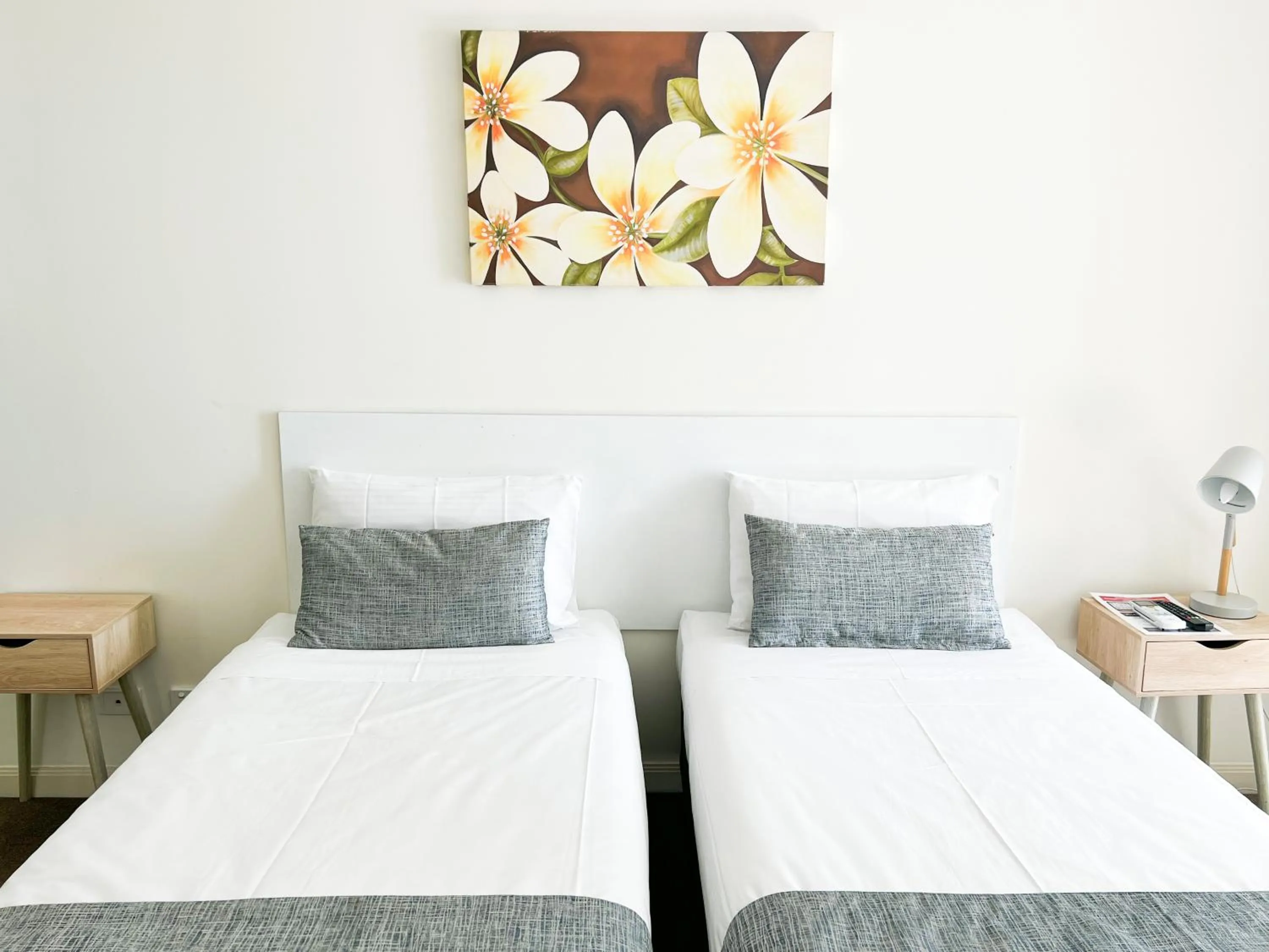 Studio in Regency on the Beach