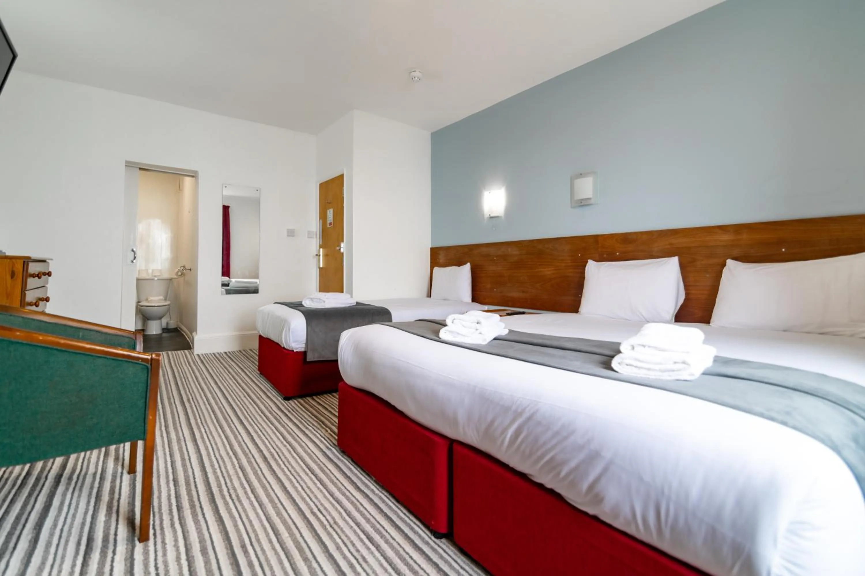 Family Room with Sea View in The Southcliff Hotel