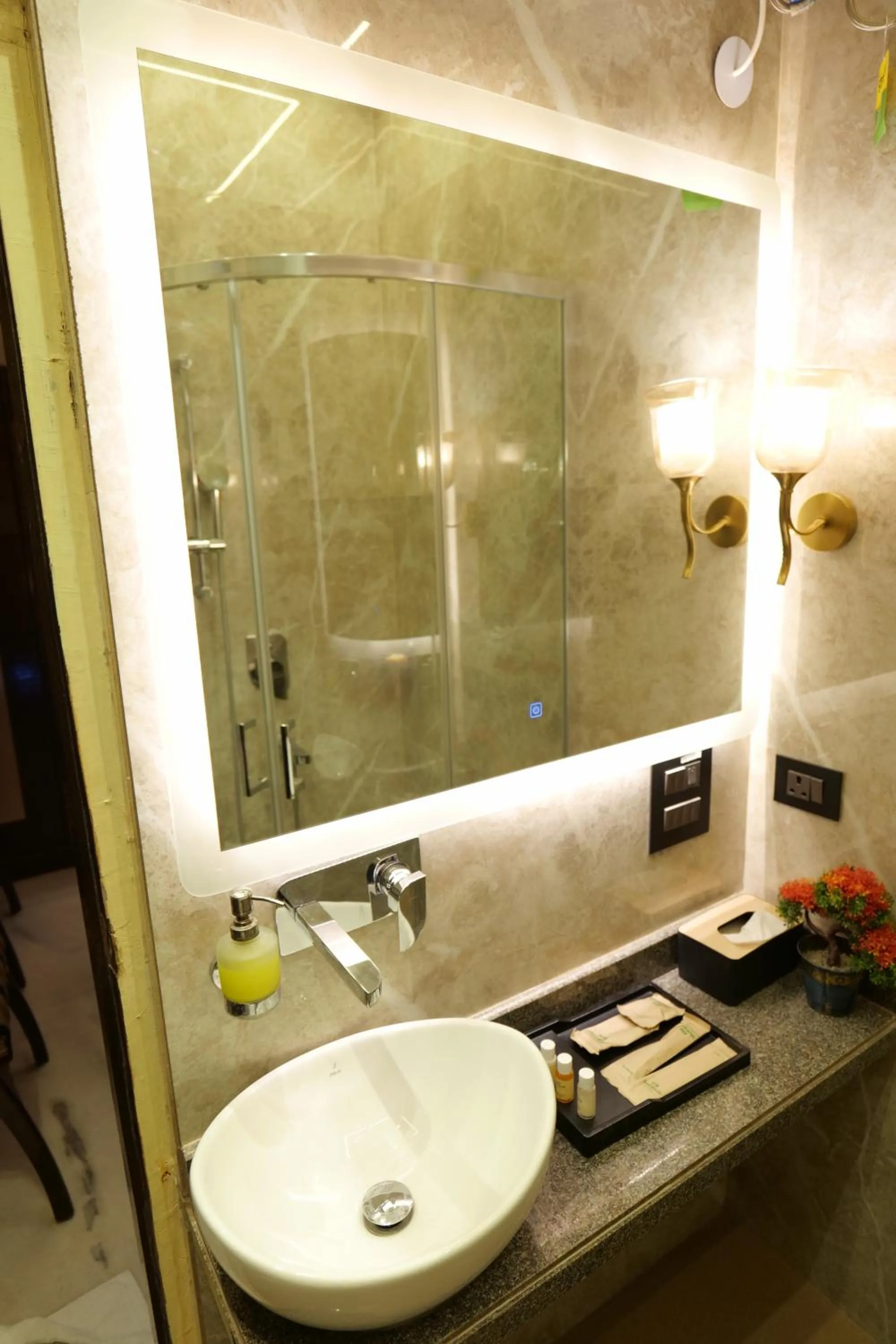 Deluxe Double or Twin Room in Wood Castle