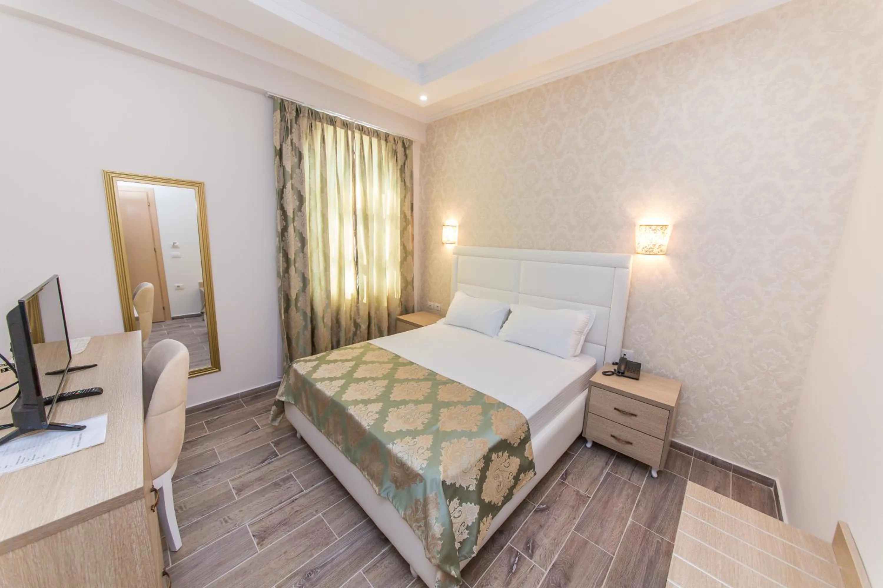 Standard Double Room - single occupancy in Hotel Belagrita