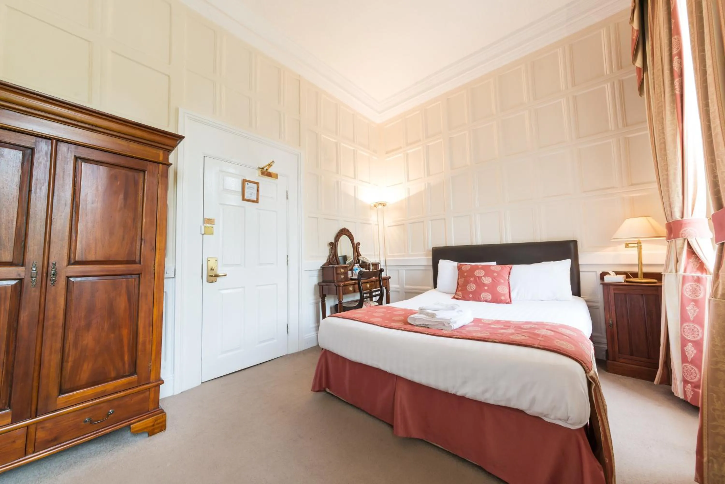 Double Room - Manor House in Haughton Hall Hotel & Leisure Club