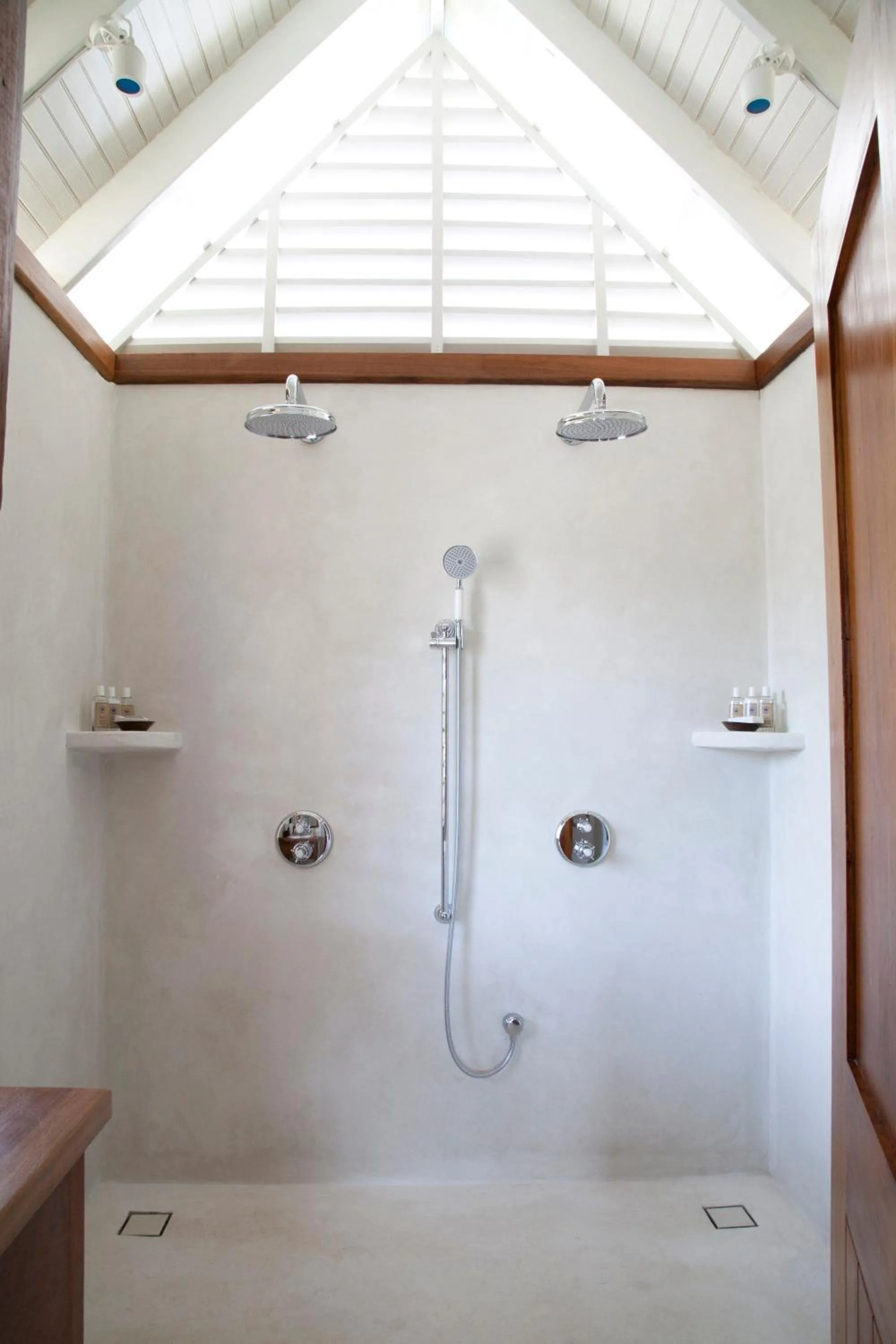 Two-Bedroom Beach Hut (Adults Only) in GoldenEye