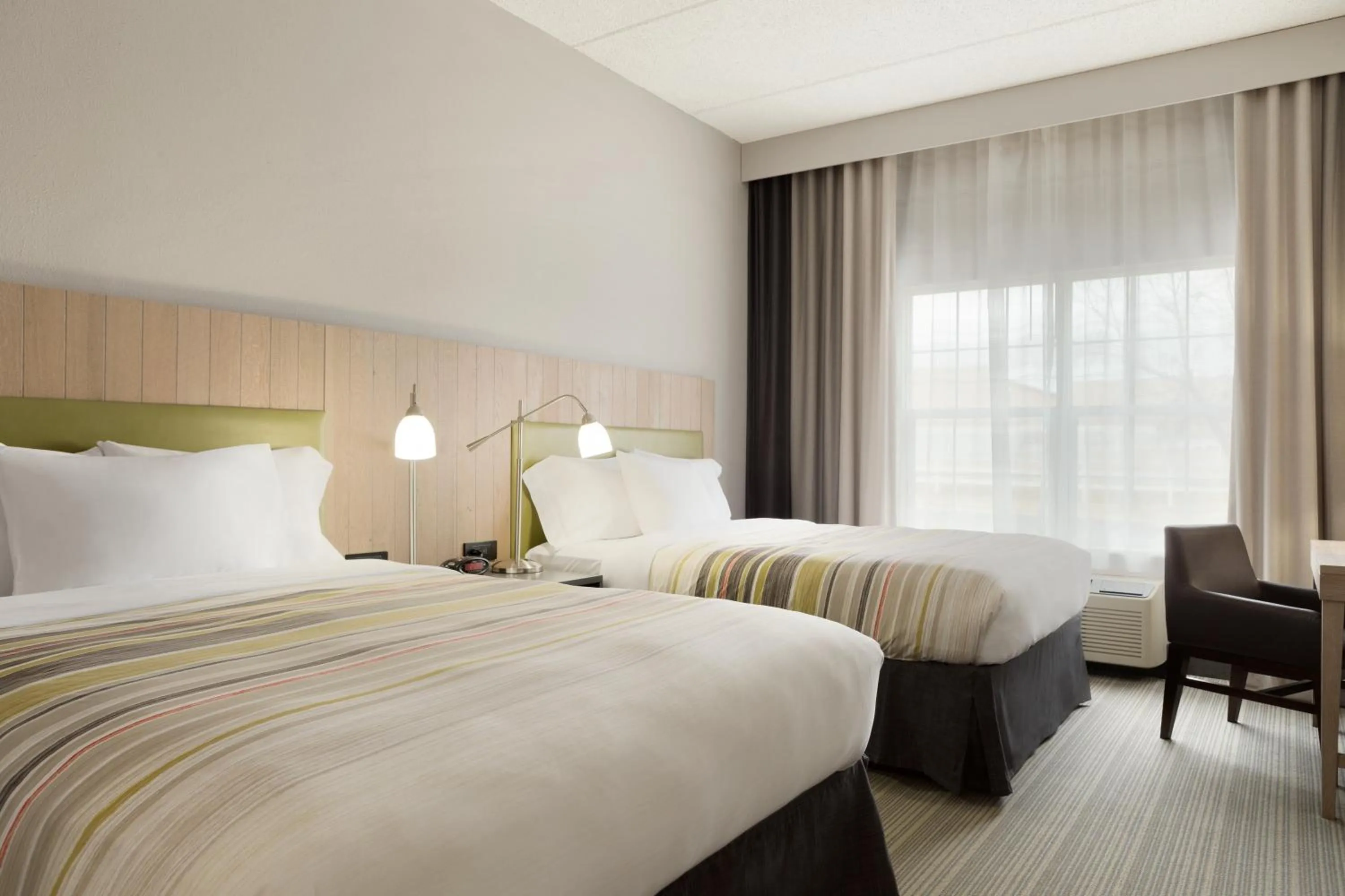 Queen Room with Two Queen Beds - Disability Access/Non-Smoking in Country Inn & Suites by Radisson, Jackson, TN