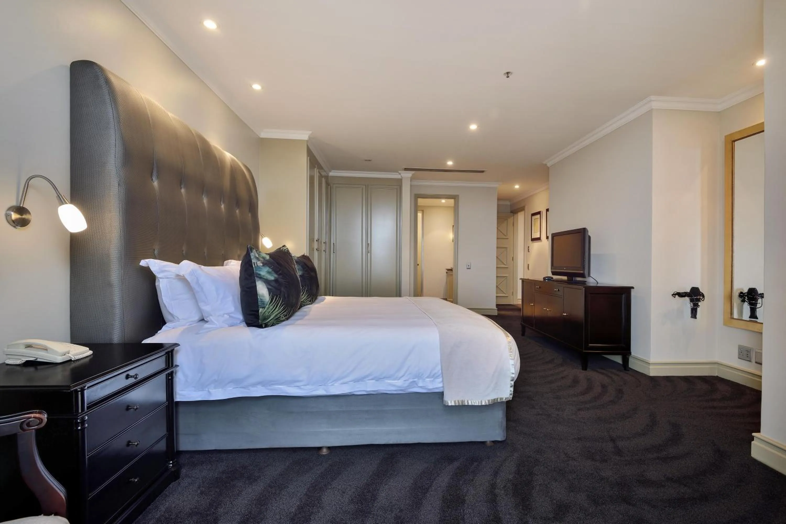 Presidential Suite in The Michelangelo Towers