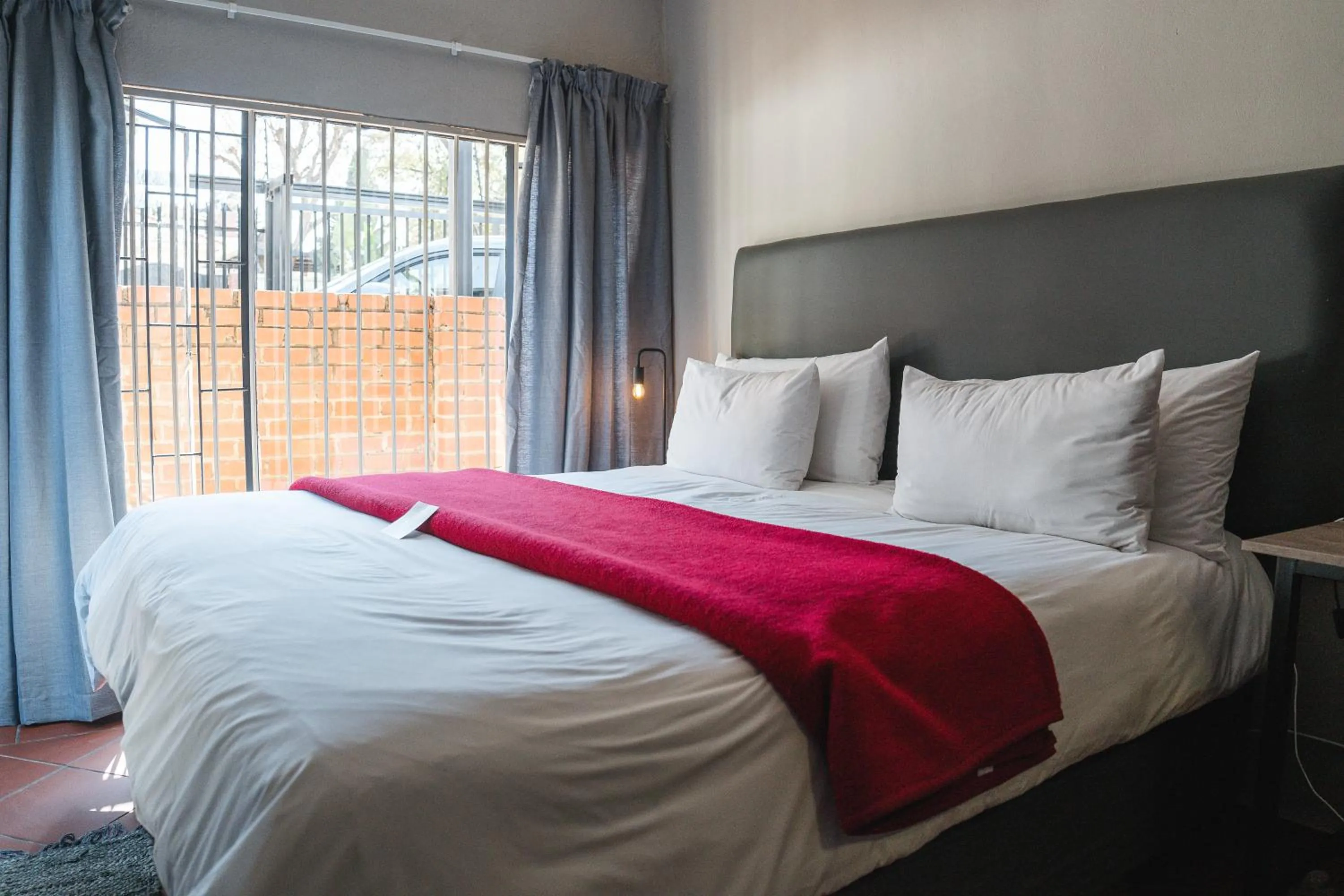 Value Rooms in The Wild Peach - Menlyn