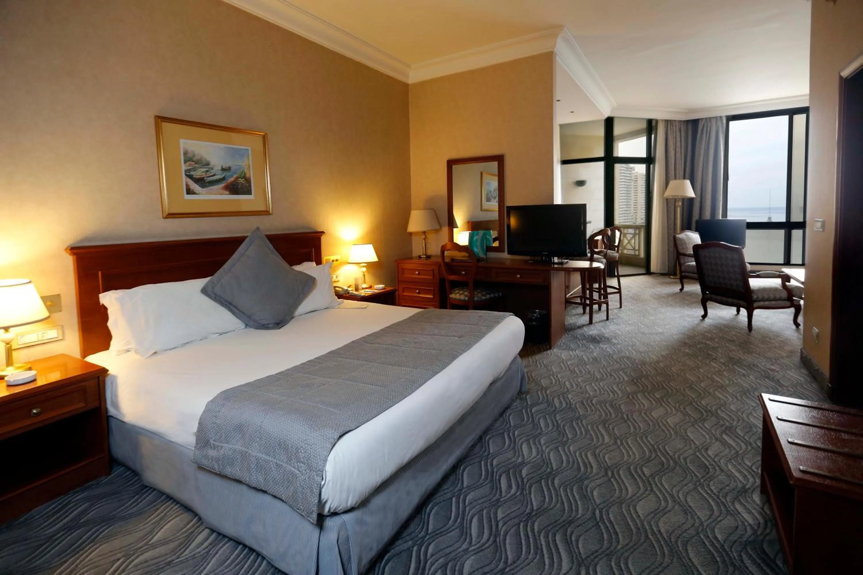 Premium Junior Suite with Sea View in Bayview Hotel Beirut