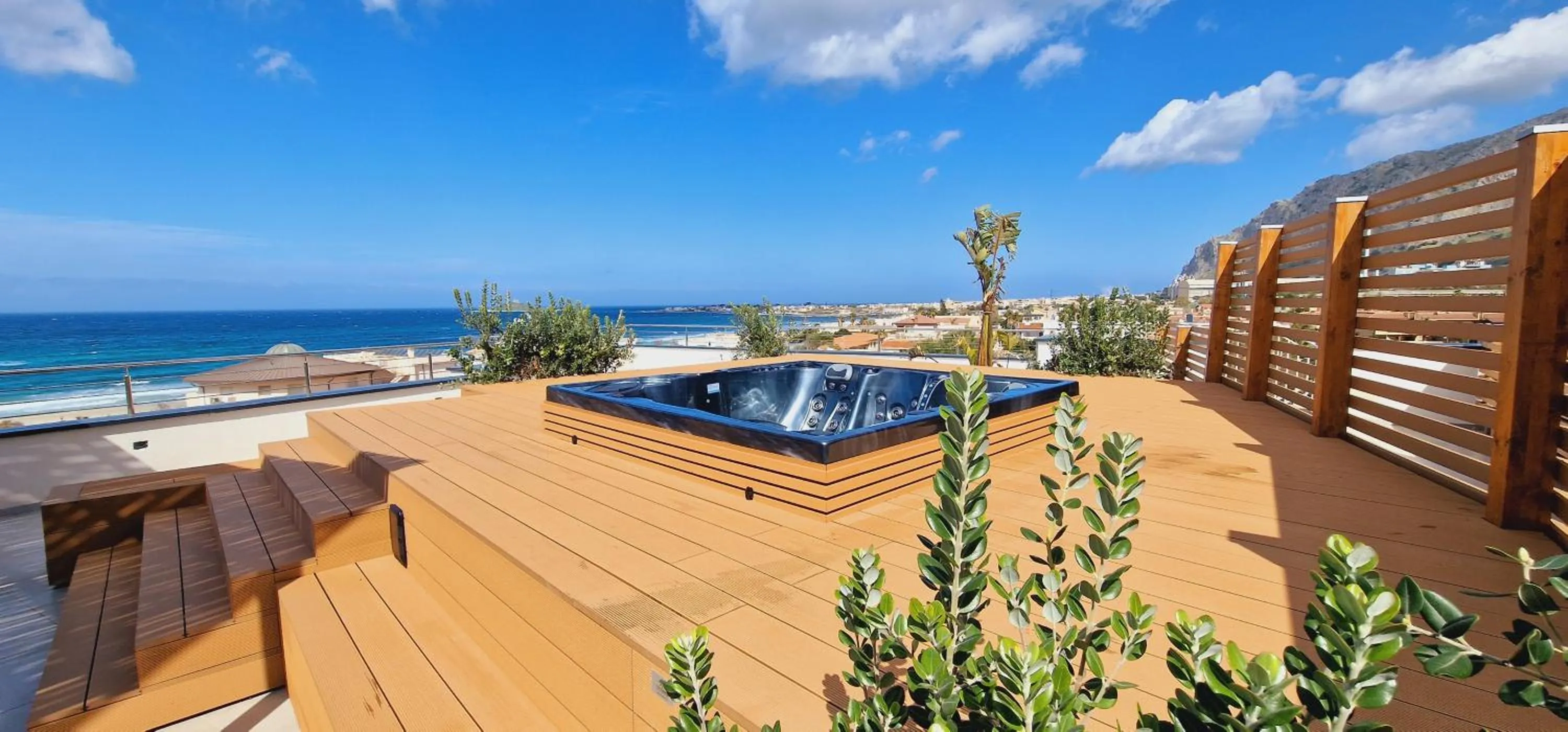 Deluxe Double Room with Sea View - single occupancy in Saracen Sands Hotel & Congress Centre - Palermo