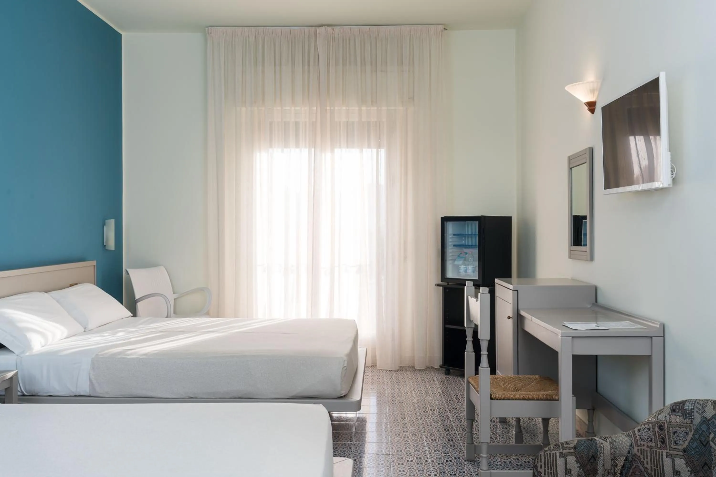 Classic Triple Room in Saracen Sands Hotel & Congress Centre - Palermo