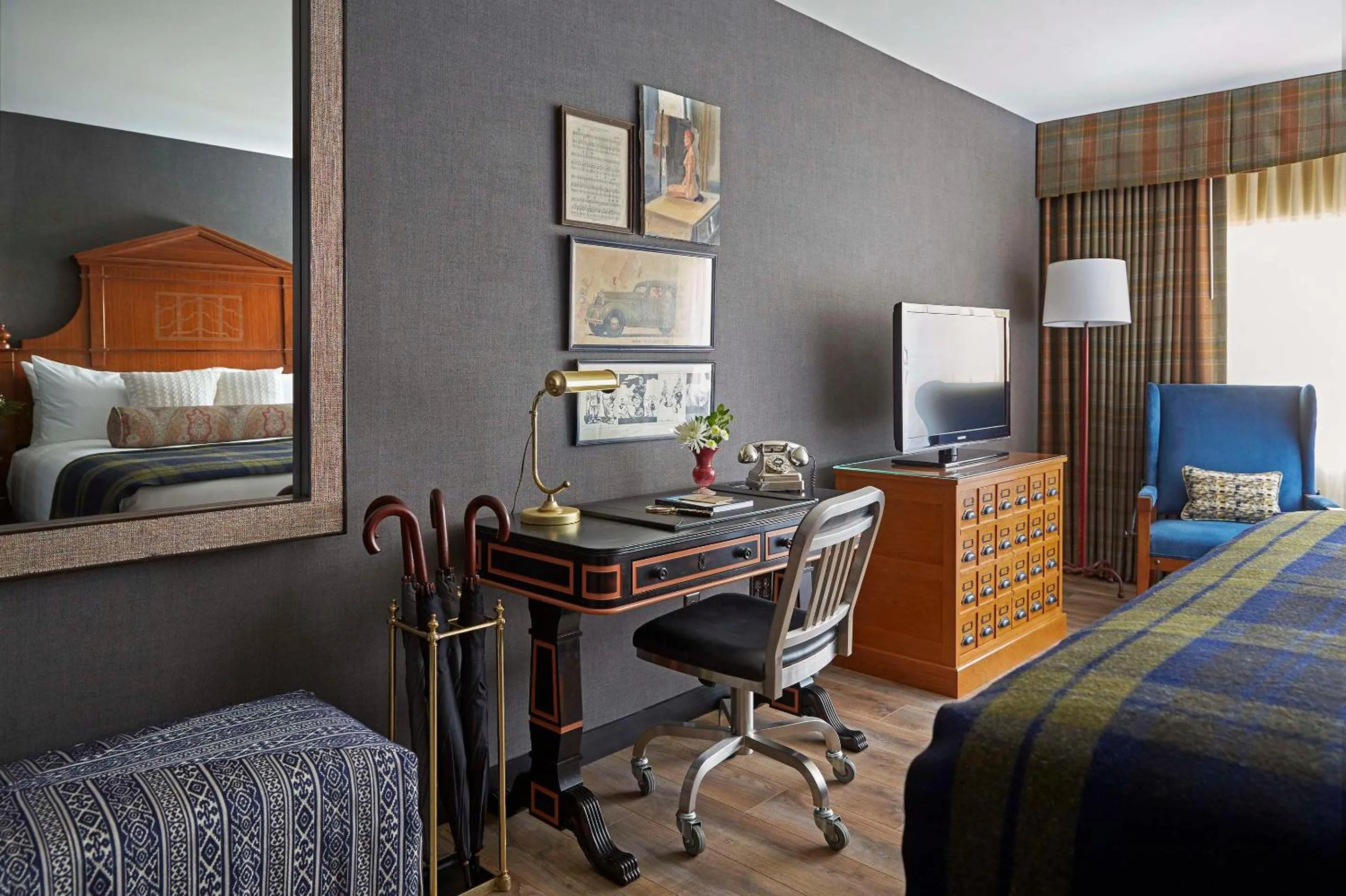 Graduate King Room - High Floor in Graduate by Hilton Ann Arbor