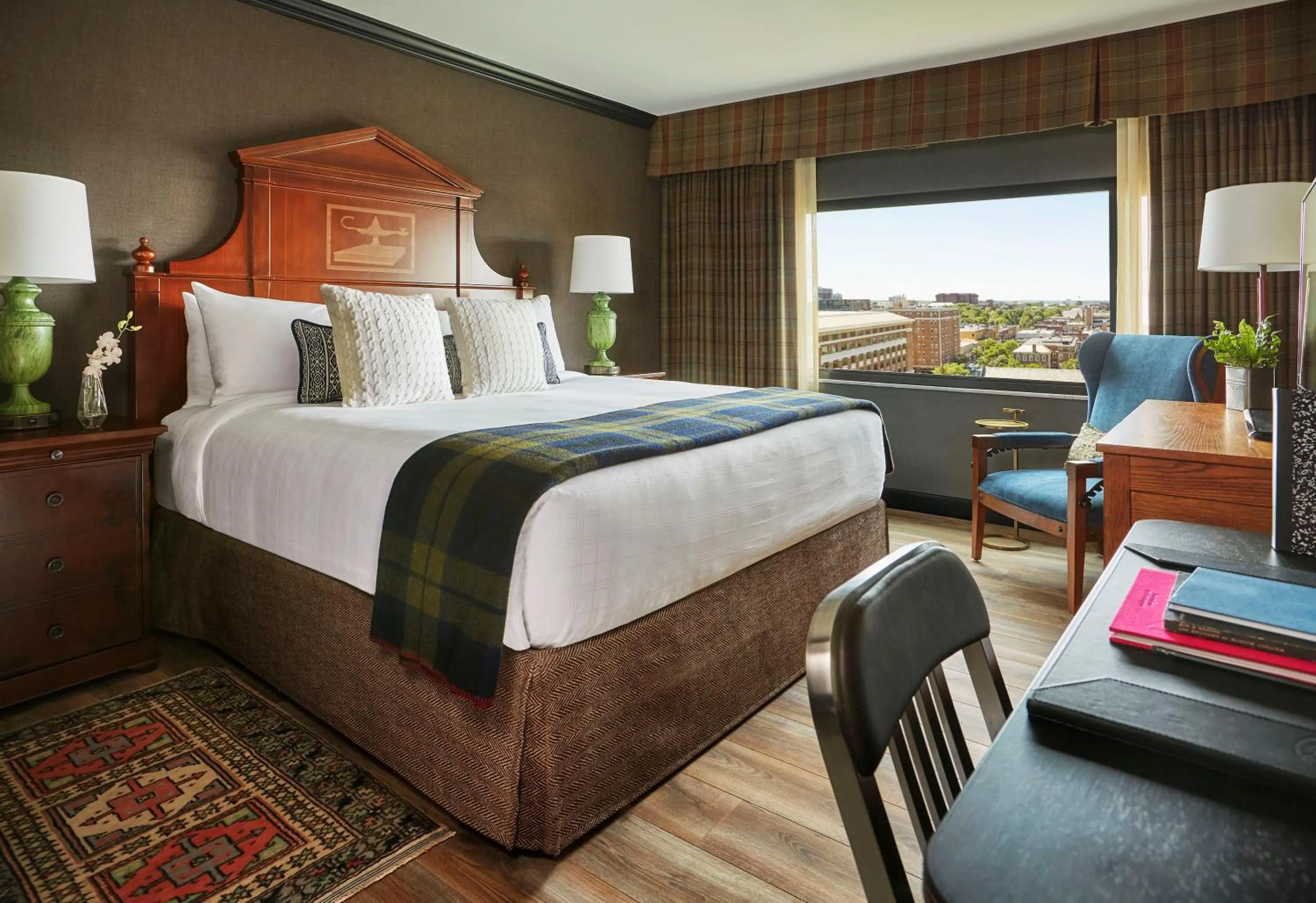 Premium King Room in Graduate by Hilton Ann Arbor