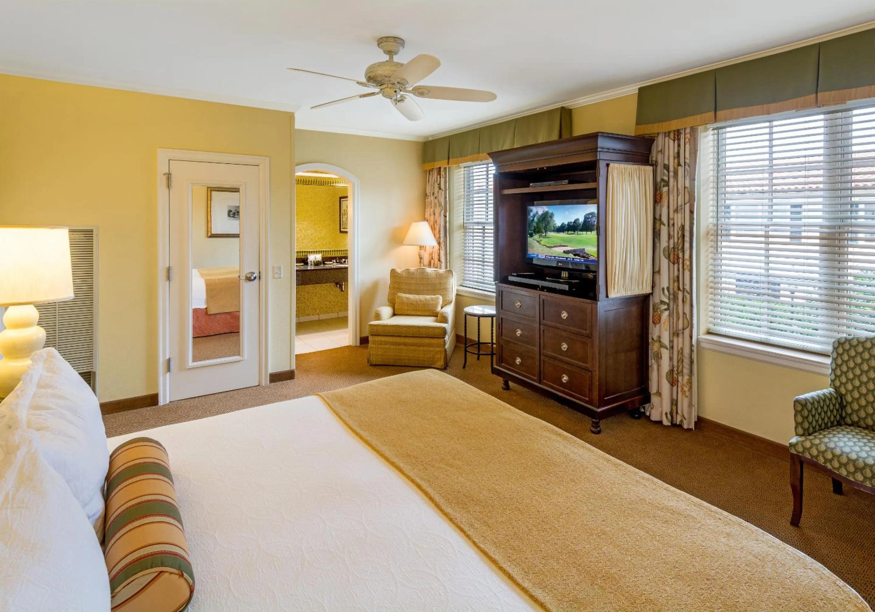 King Room - Resort View in The King and Prince Beach & Golf Resort