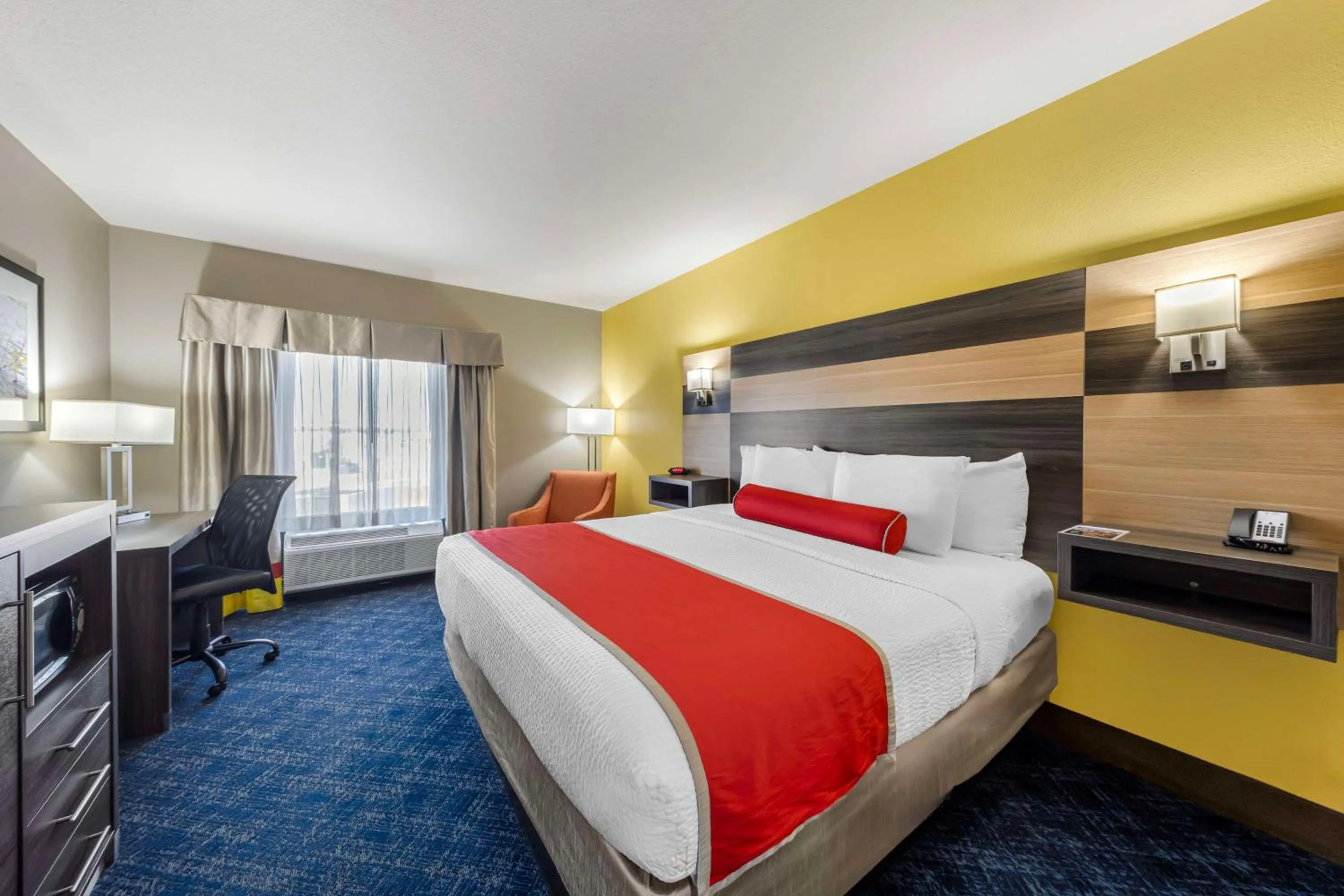 Standard King Room in Best Western Plus Midwest City Inn & Suites
