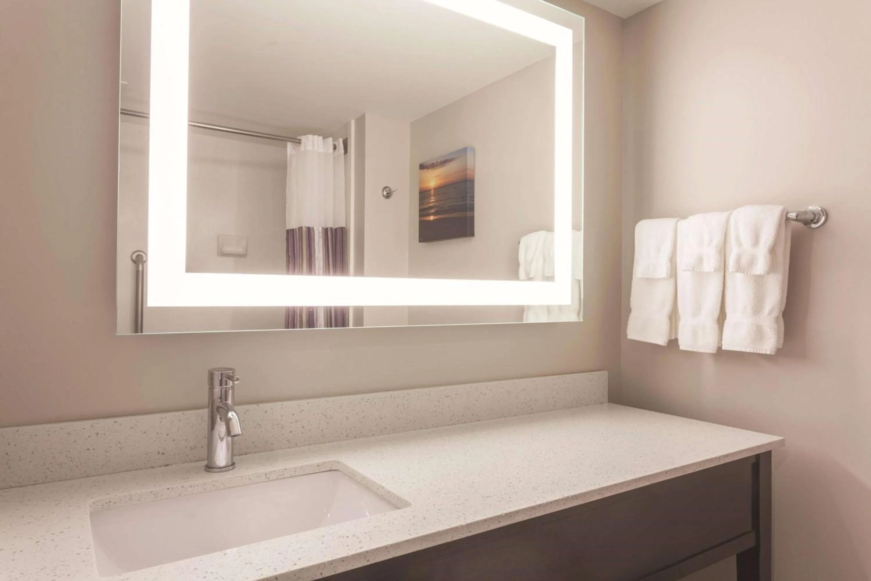 Deluxe Queen Room with Two Queen Beds - Non-Smoking in La Quinta by Wyndham Columbus North