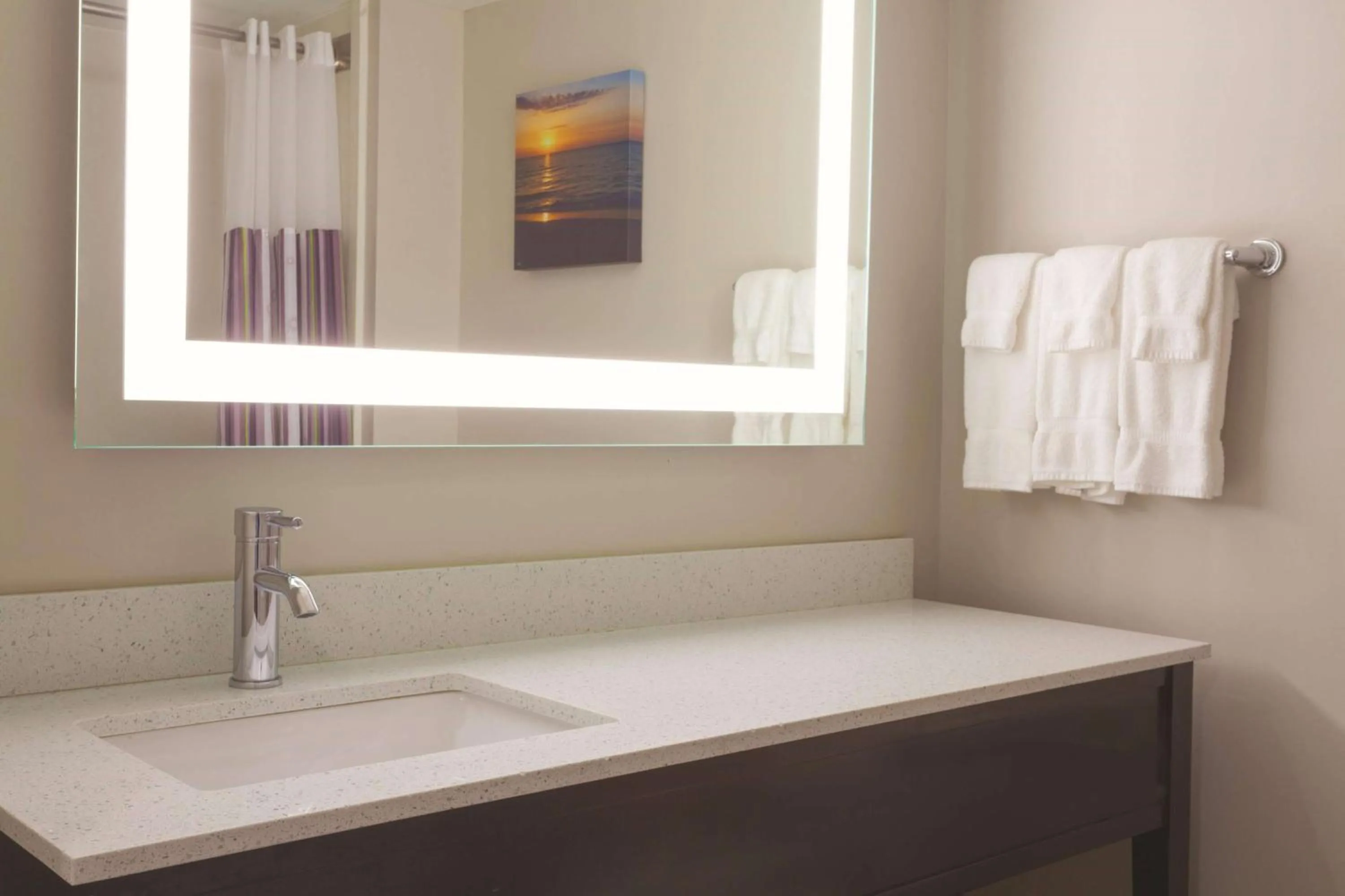 Queen Room with Two Queen Beds in La Quinta by Wyndham Columbus North