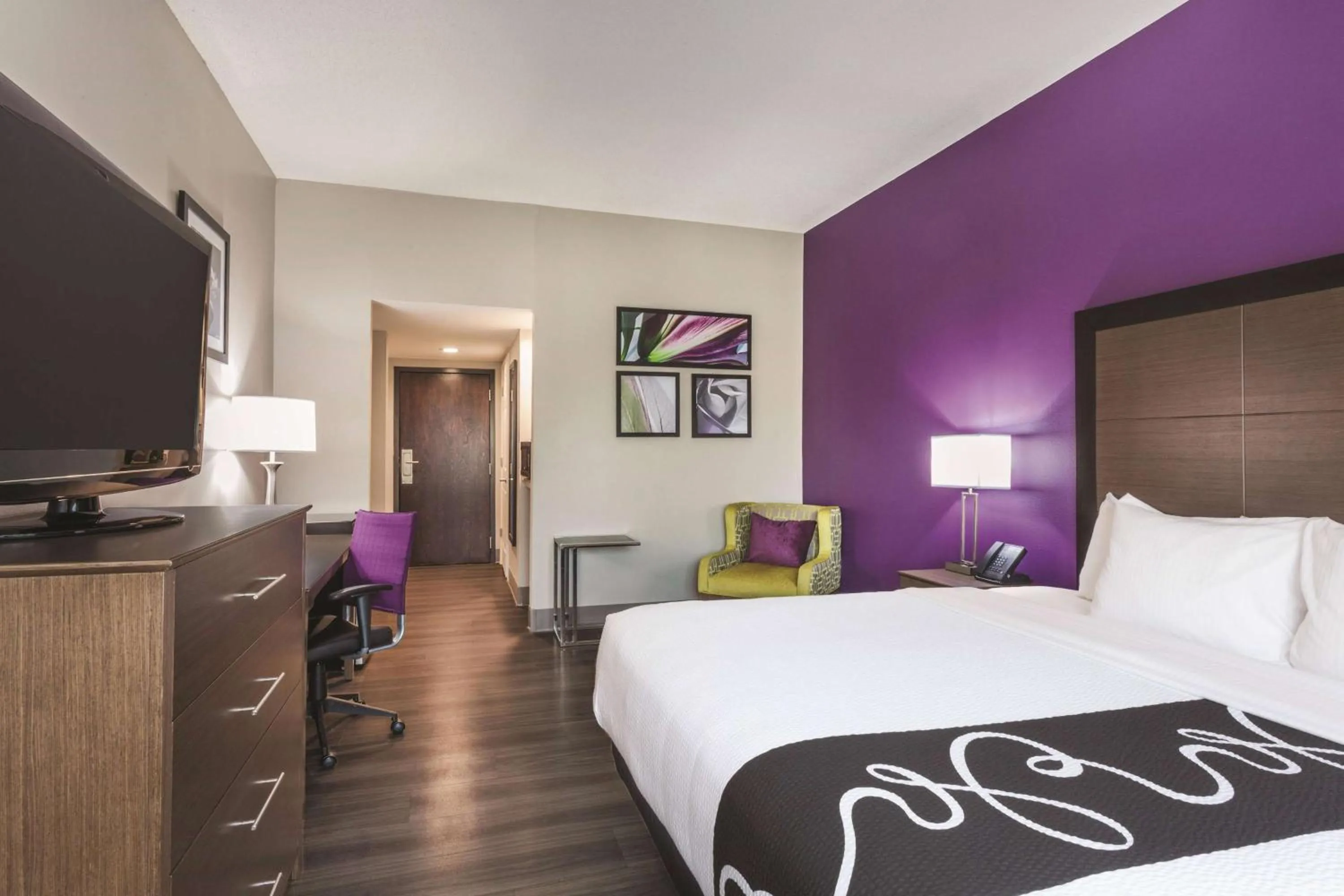 King Room - Accessible  in La Quinta by Wyndham Columbus North