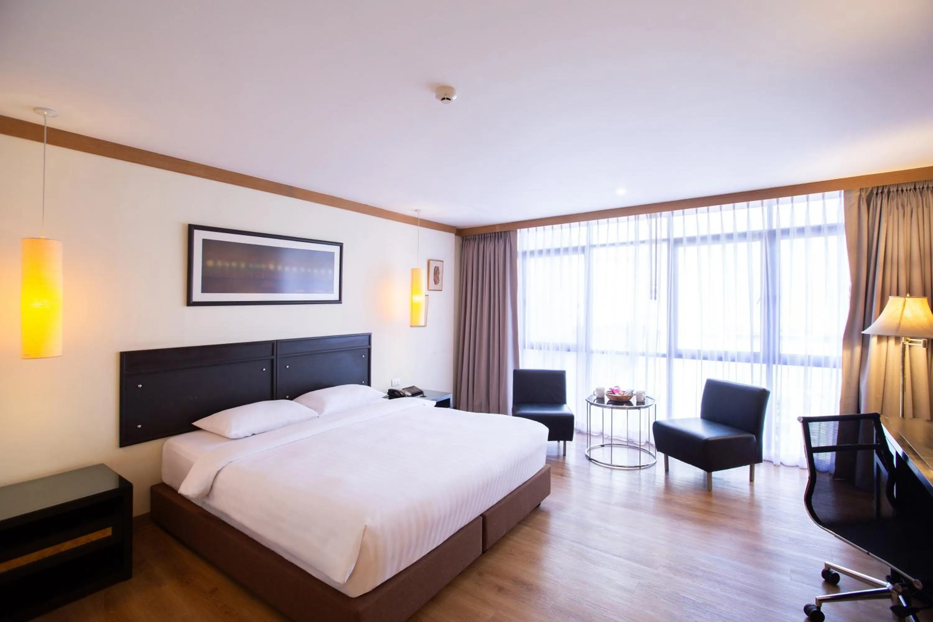 Executive Room in The Tarntawan Hotel Surawong Bangkok