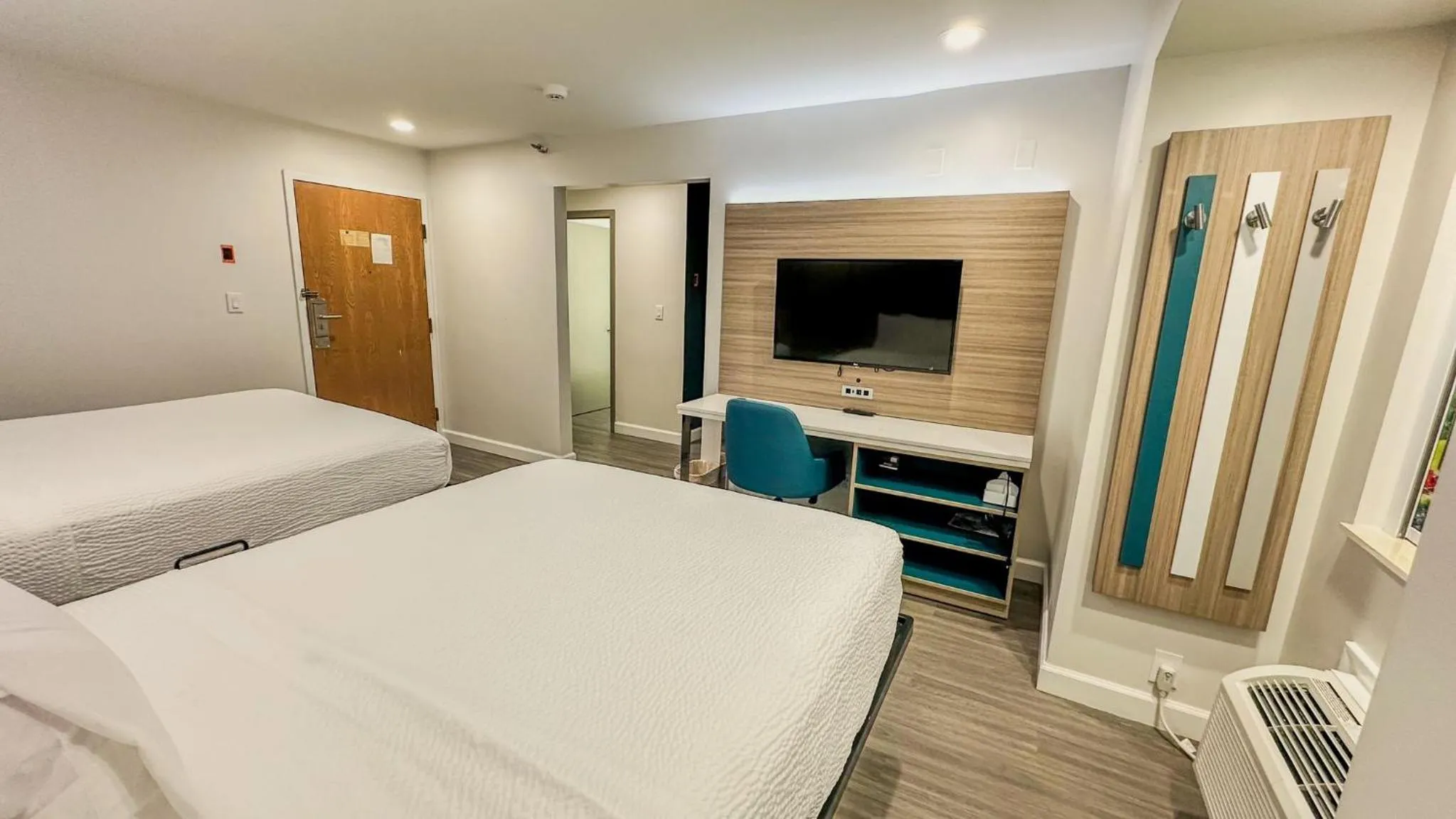 Studio Suite with Two Queen Beds - Non-Smoking in Microtel Inn by Wyndham Henrietta