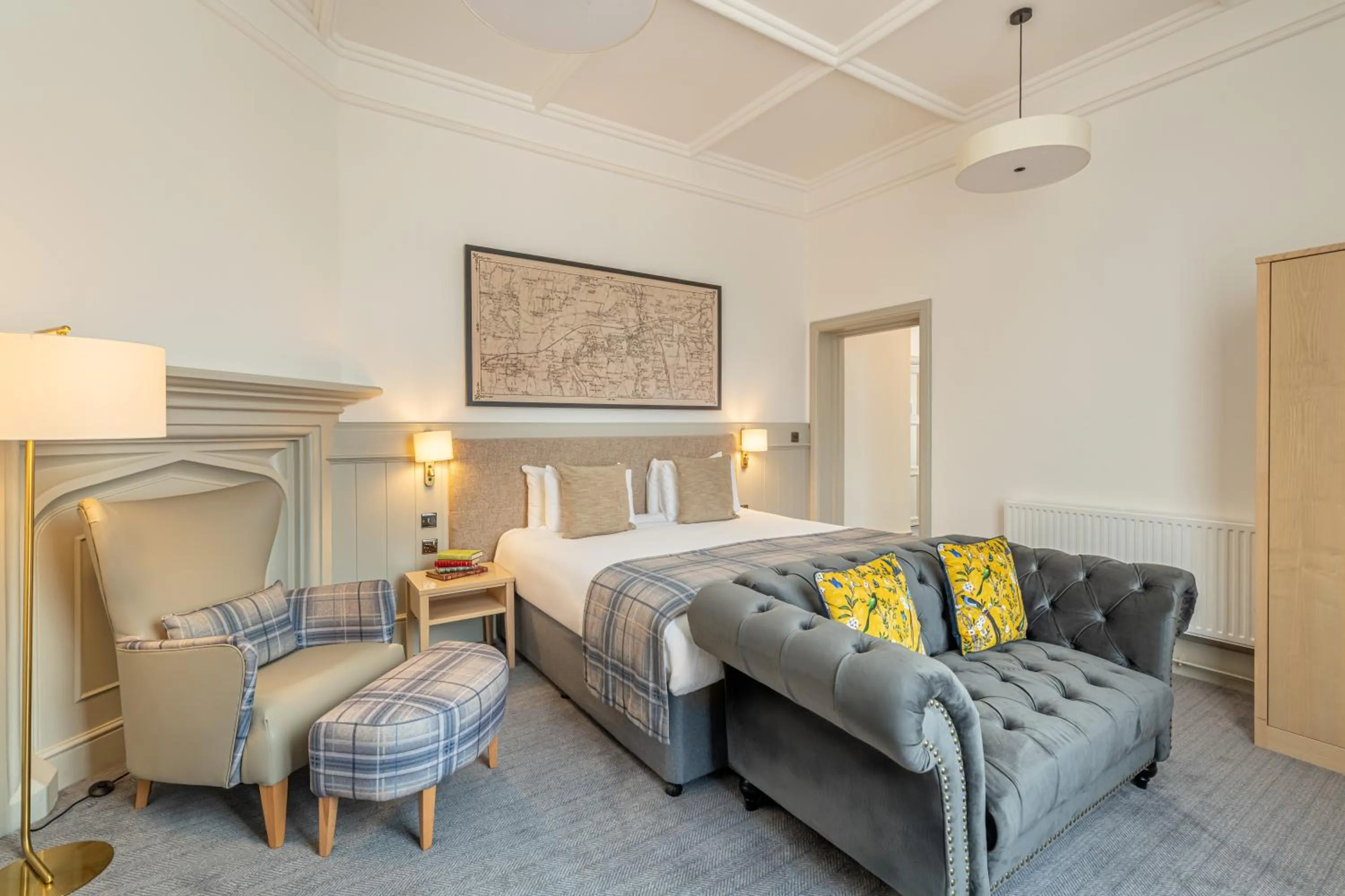 Super King Suite in Wotton House