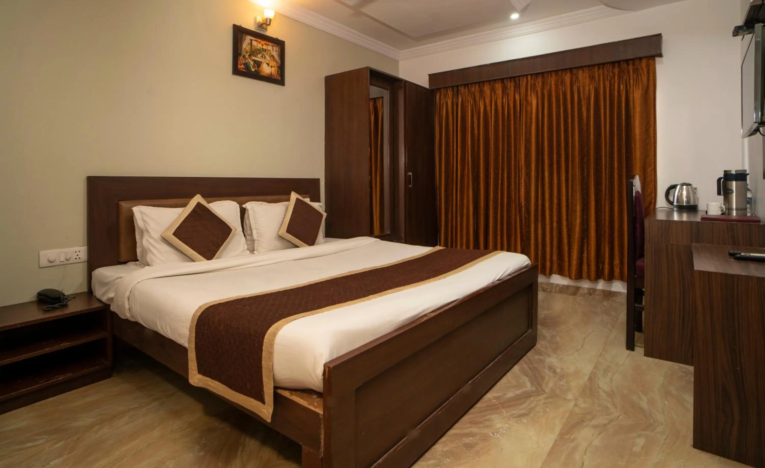 Standard Double Room in Florence Continental Udaipur