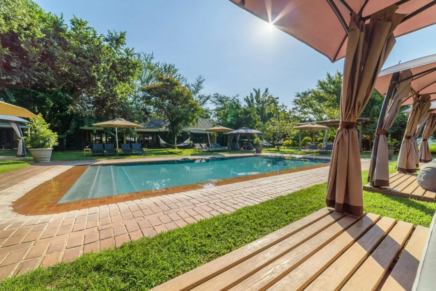 Perry's Bridge Hollow Boutique Hotel