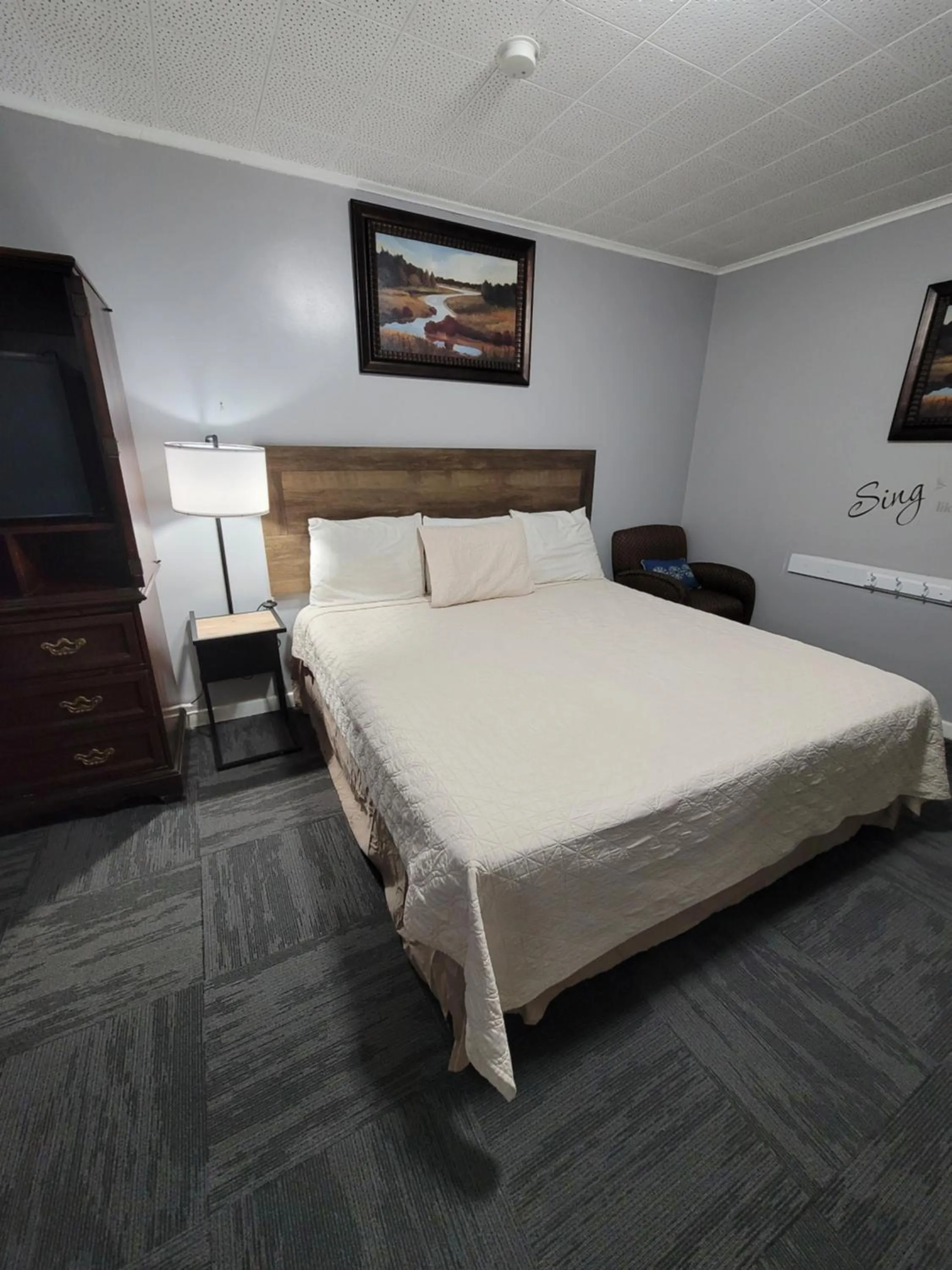 Deluxe King Studio in Fiesta City Motel