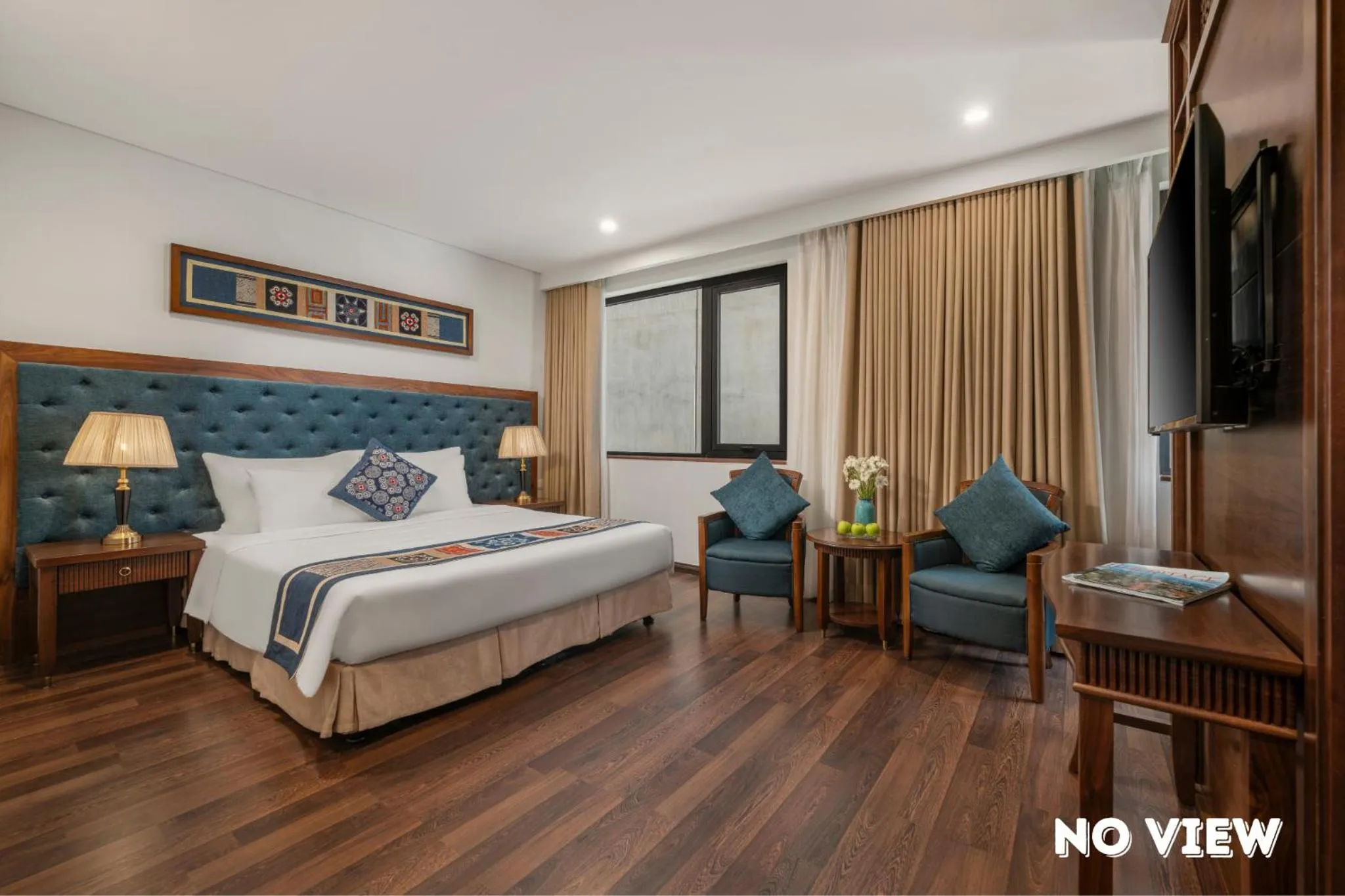 Grand Premium Double Room in Balcona Hotel Da Nang