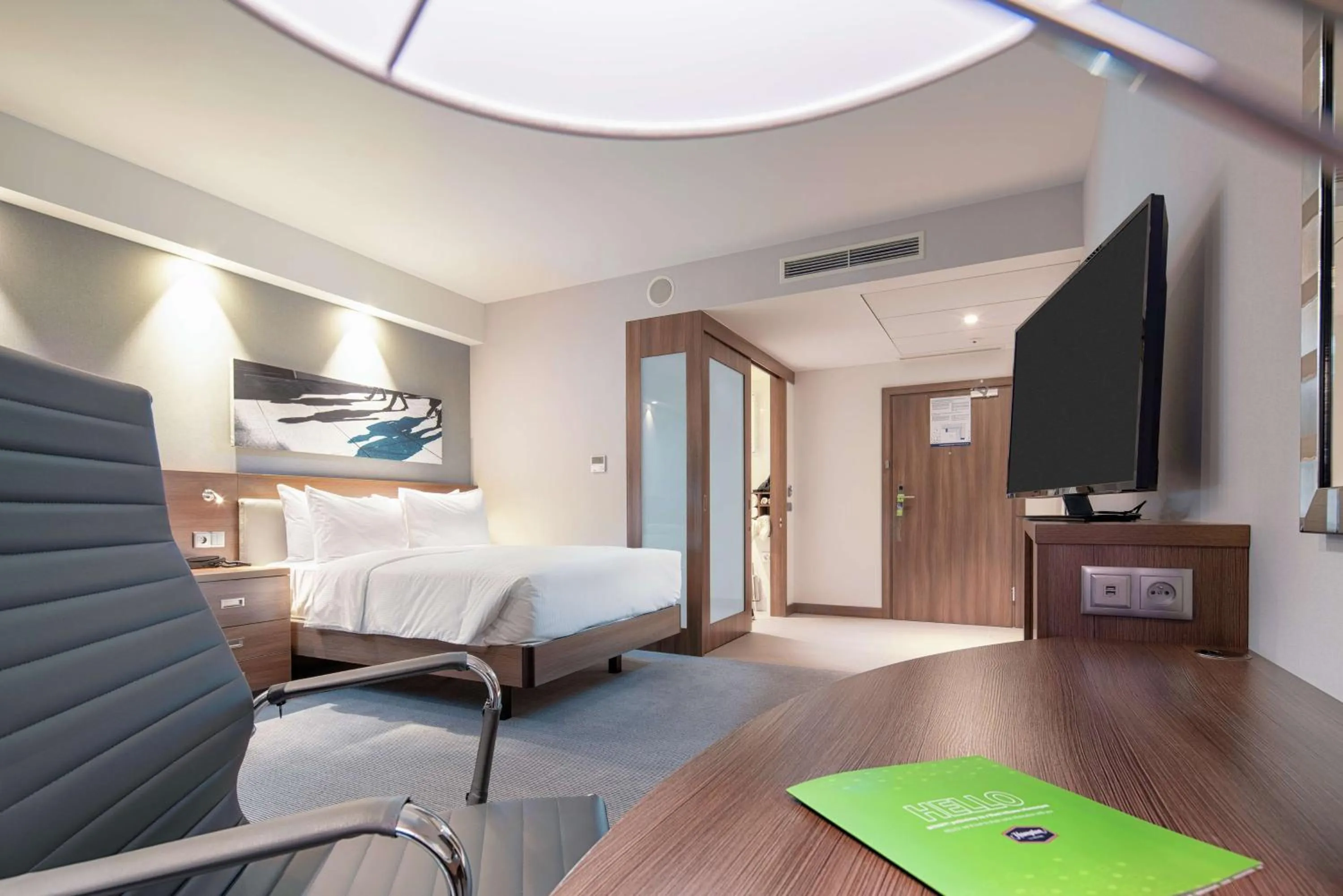 Family Connecting Rooms in Hampton By Hilton Warsaw Mokotow