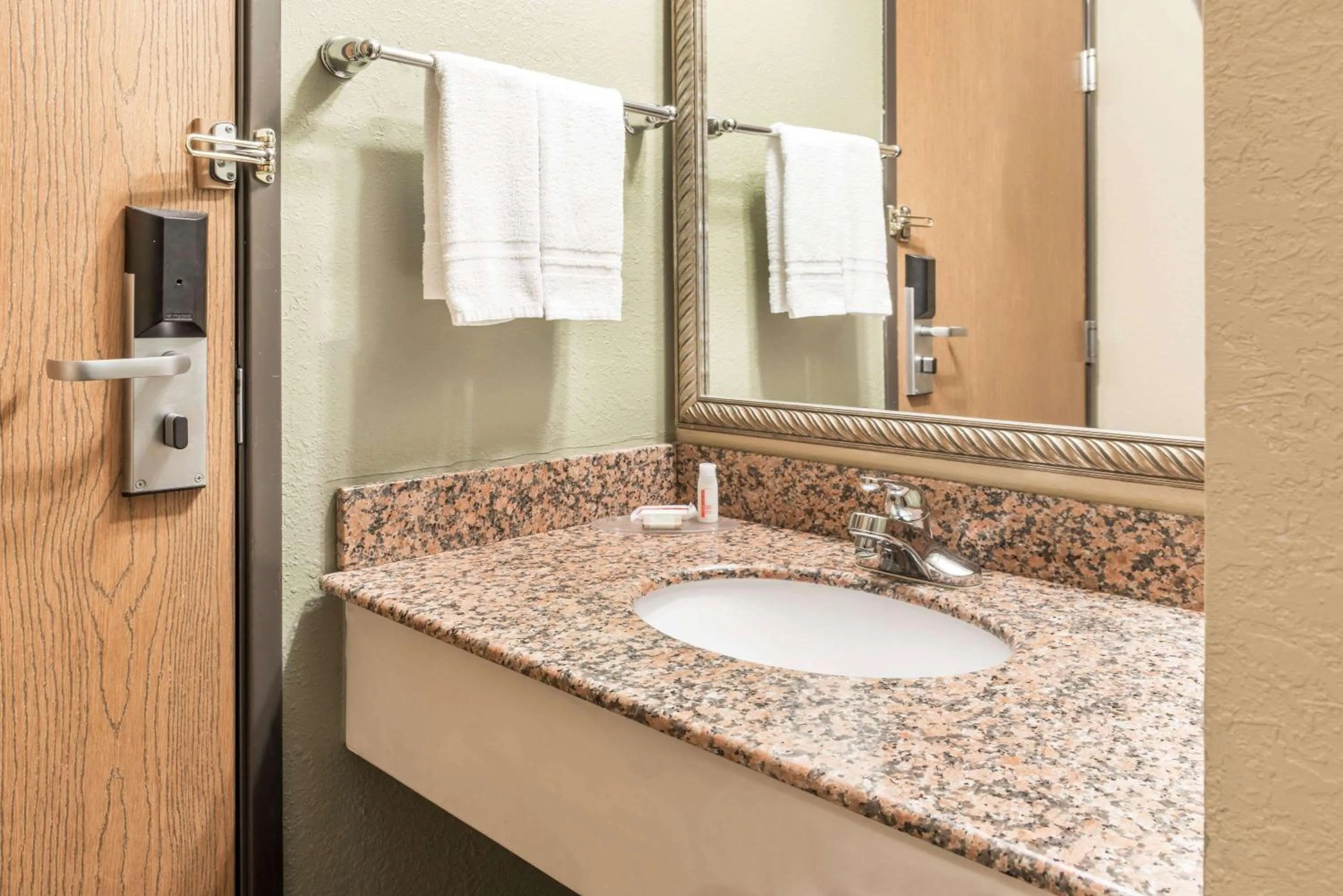 Queen Room with Two Queen Beds - Non-Smoking in Super 8 by Wyndham Greenville