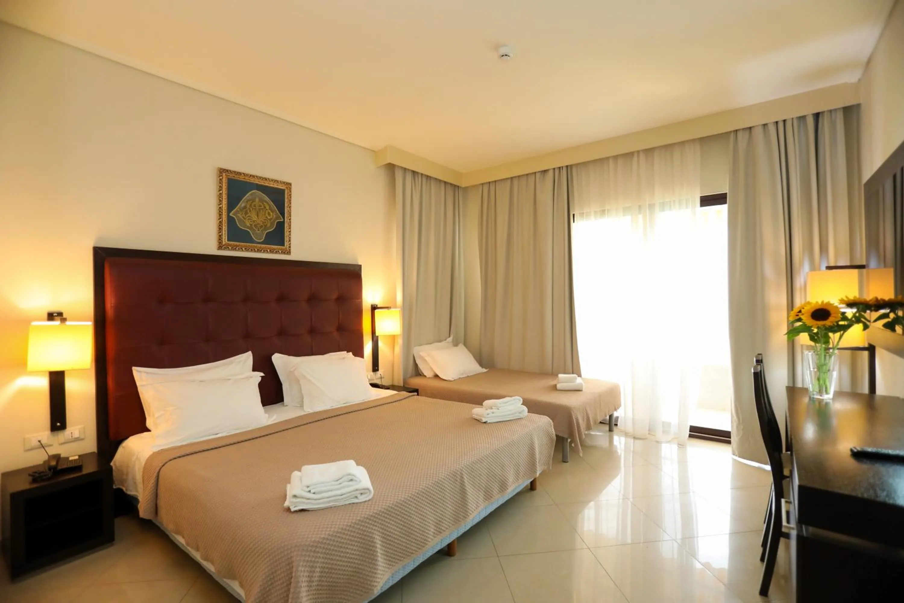 Superior Triple Room with Sea View in Hotel New York