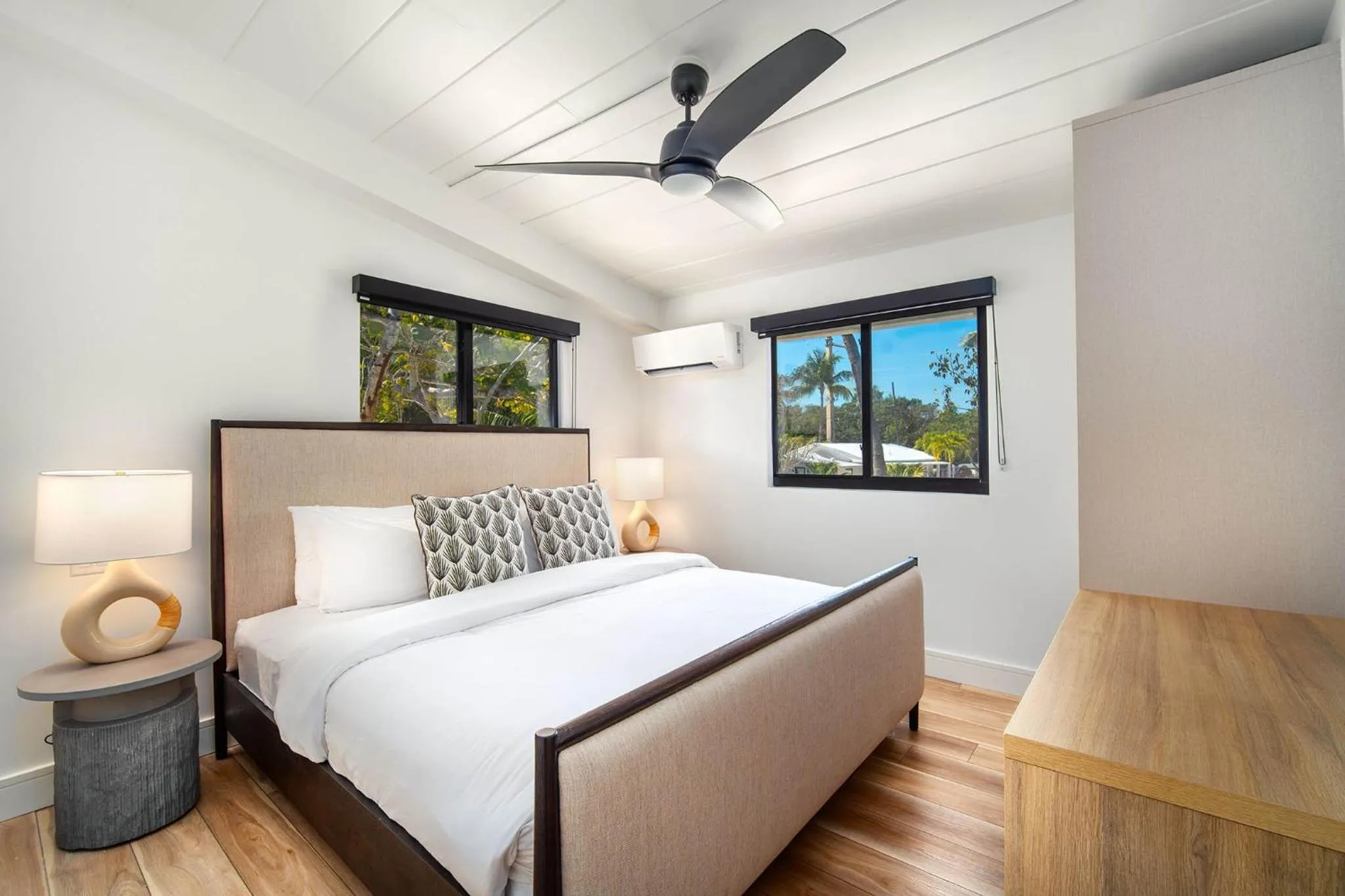 Oceanview Suite in Pines & Palms Resort