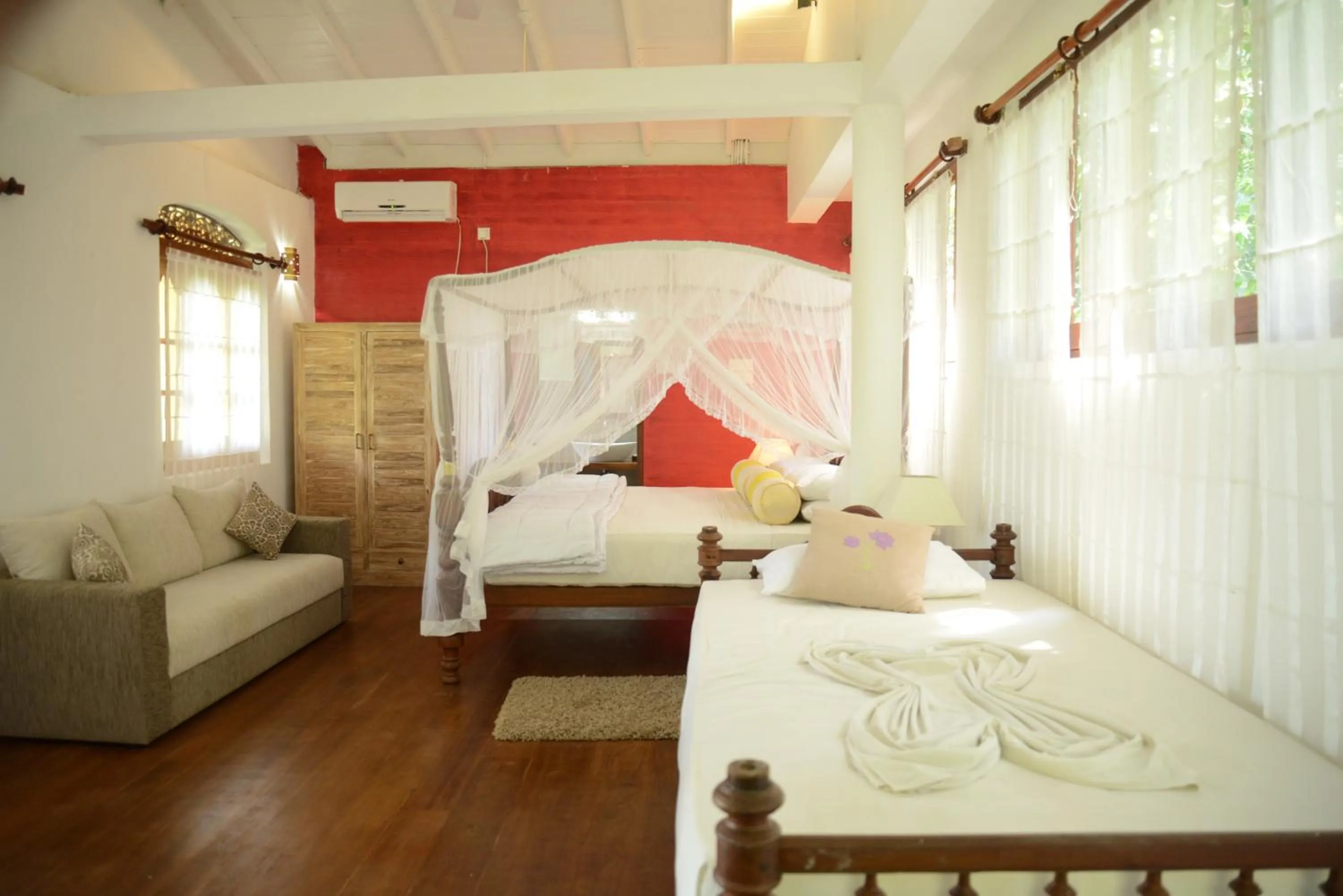 Superior Double Room in Thambapanni Retreat