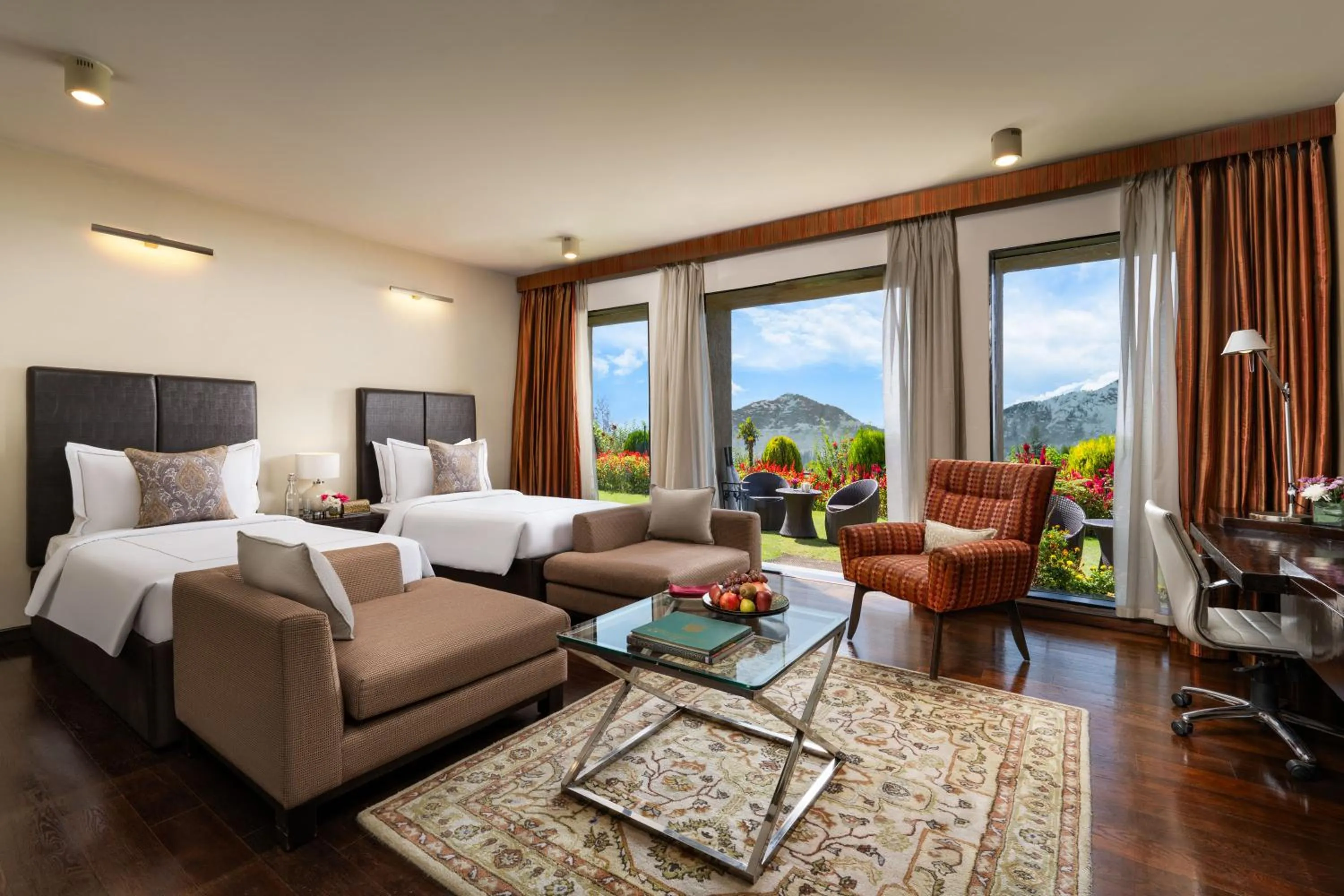 Superior Room Twin Bed in Taj Dal View Srinagar