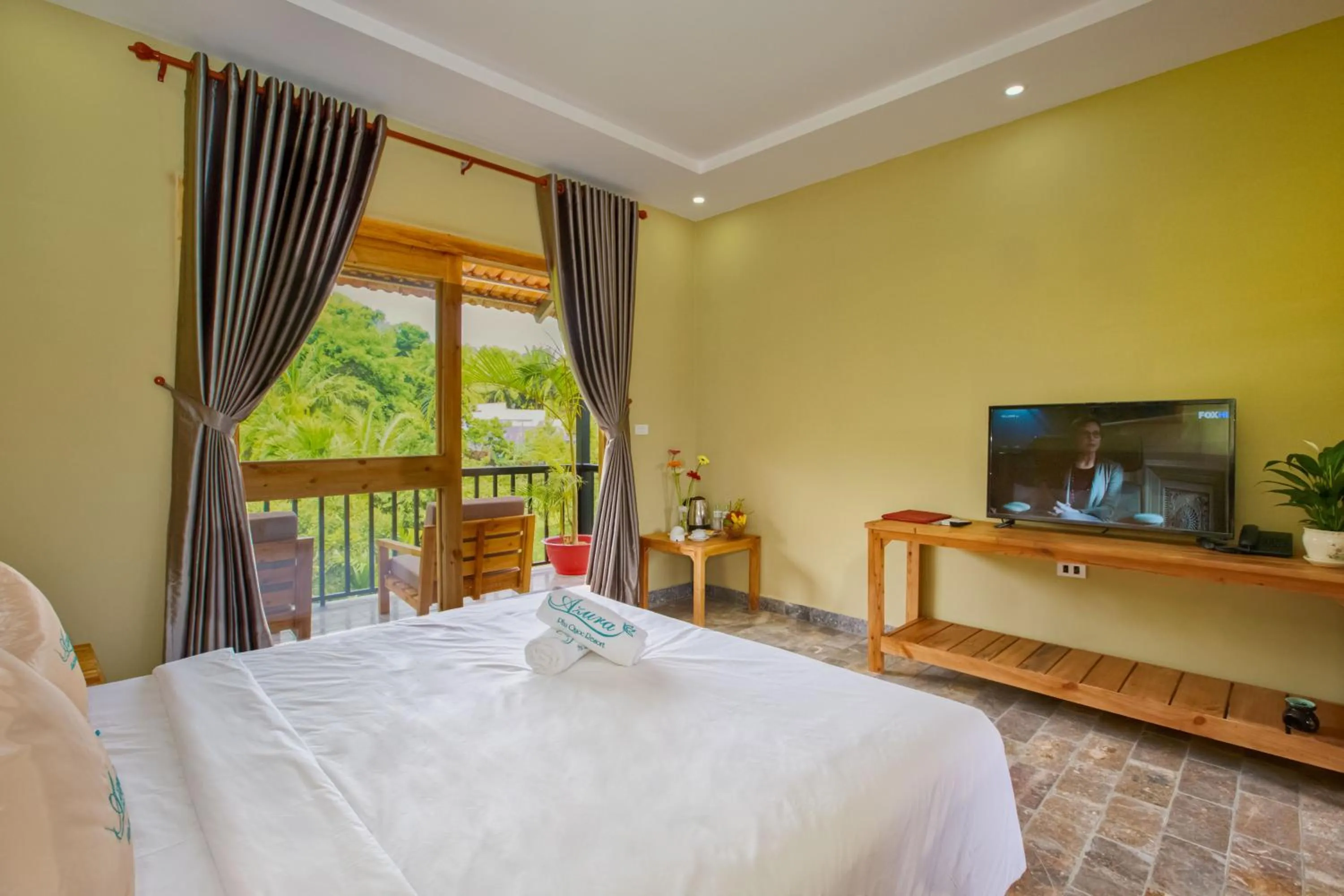 Deluxe Twin Room in Azura Resort Phu Quoc