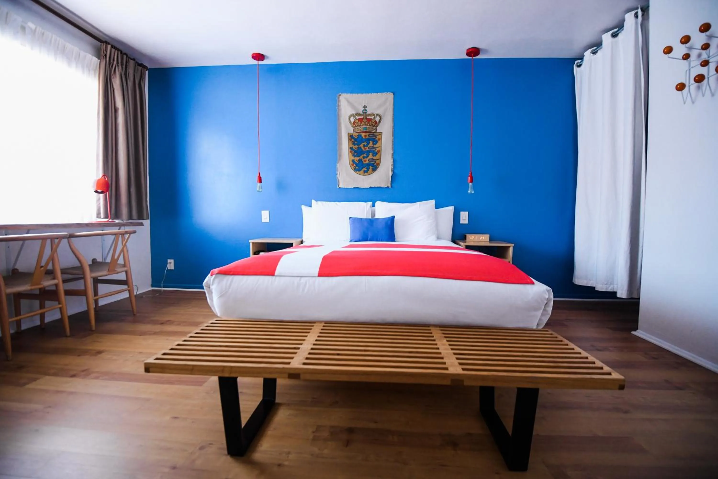 Queen Room in The Hamlet Inn