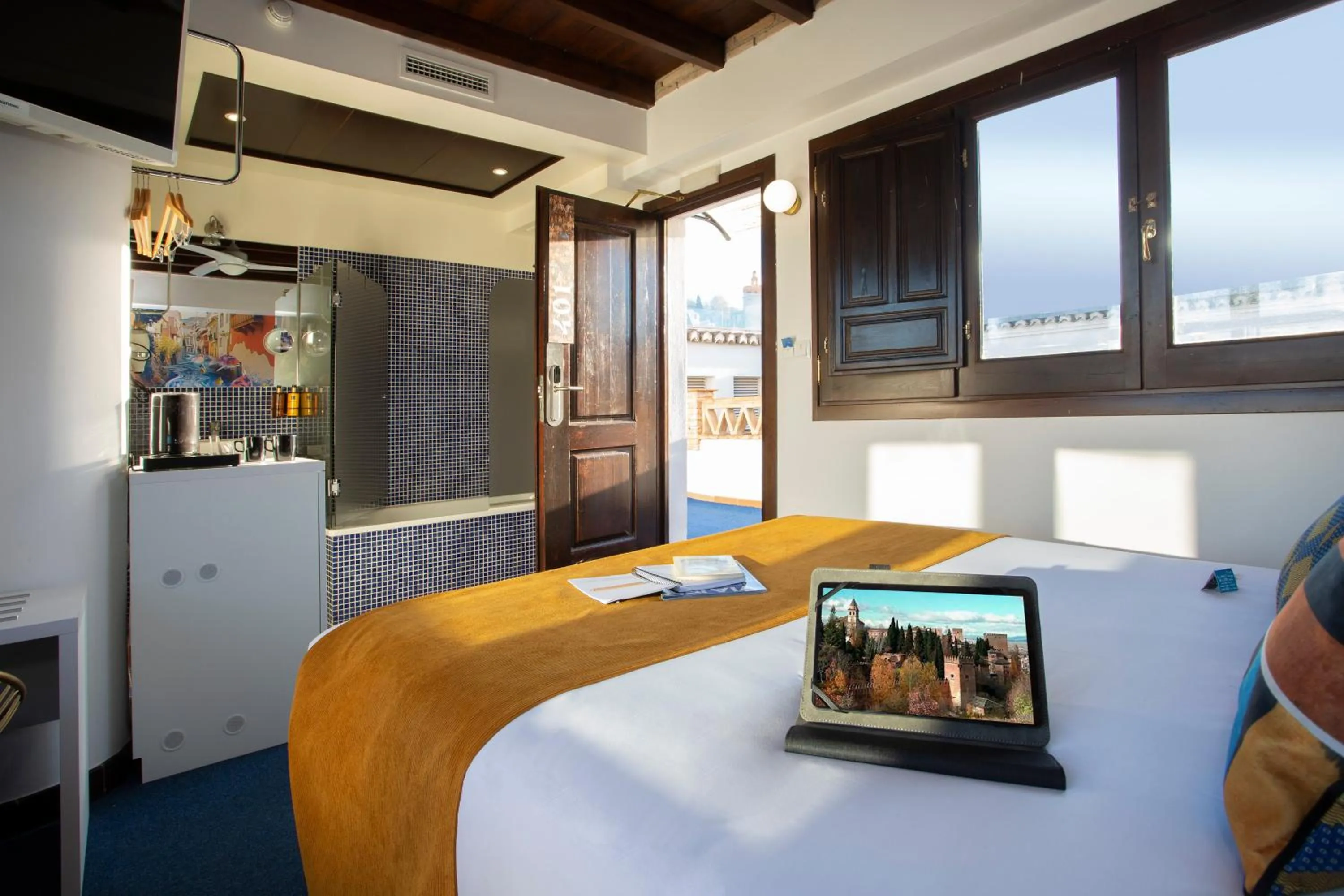 Double Room with Terrace in Casual Ilbira Granada