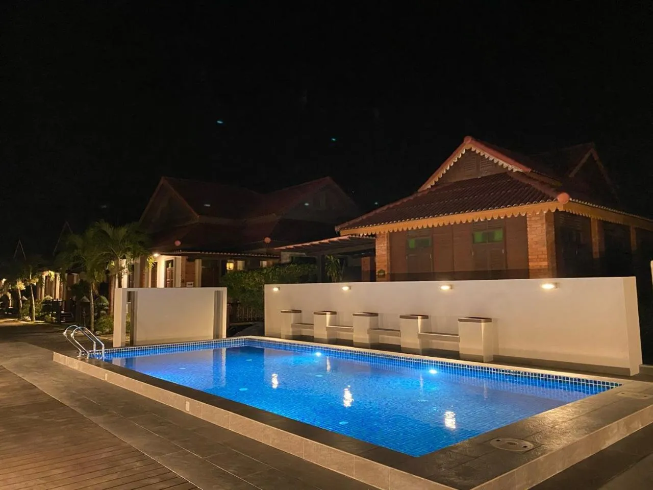 Three-Bedroom Villa in Jasmine Villa