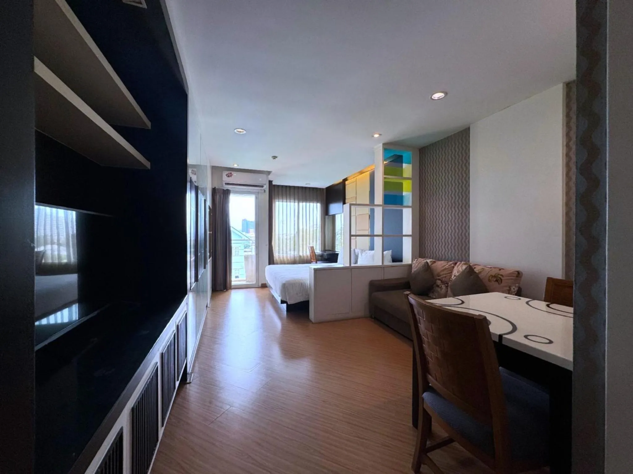 Deluxe Double Room with City View in The Sunreno Hotel Bangkok